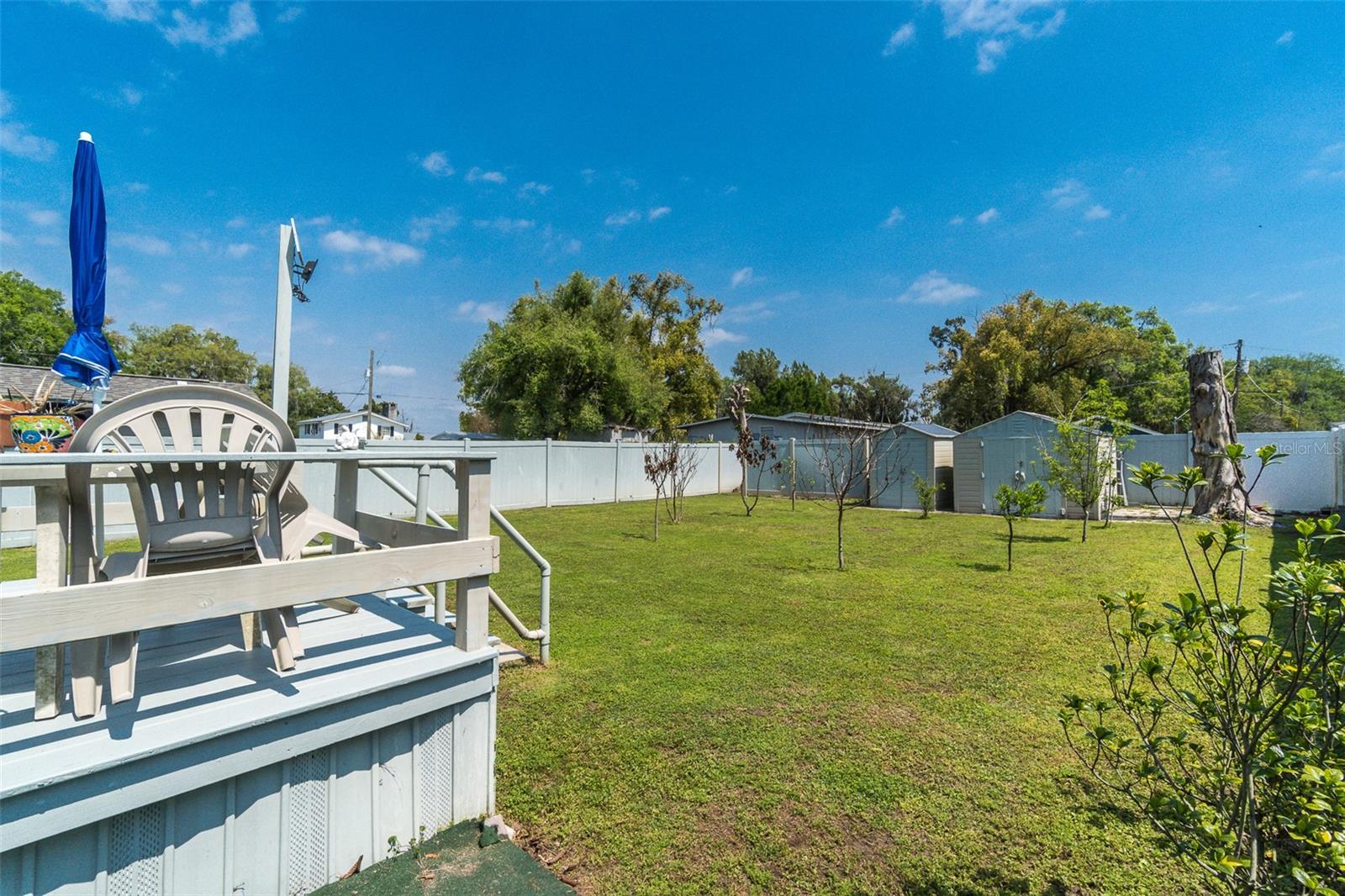 14926 Douglas St Property Photo 21