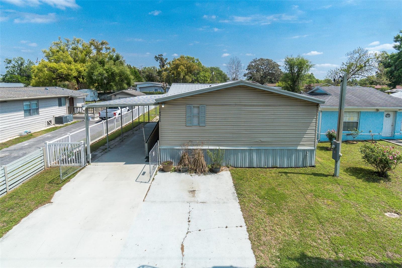 14926 Douglas St Property Photo 22