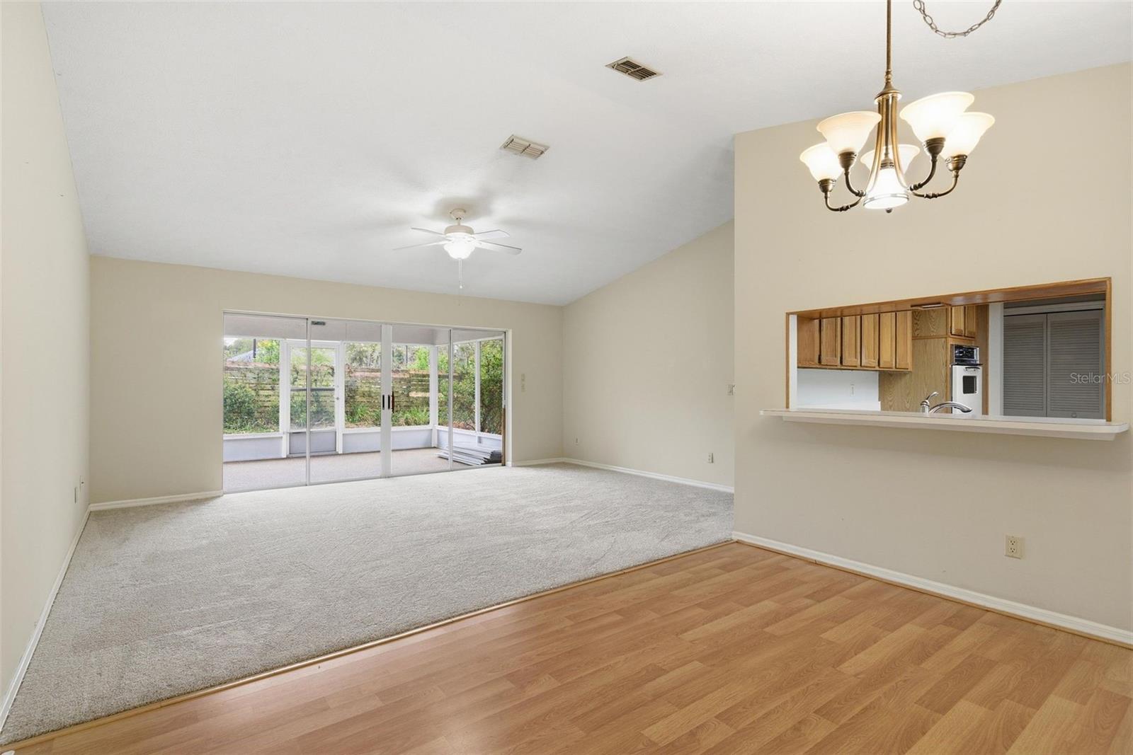 6068 W Douneray Loop Property Photo 2