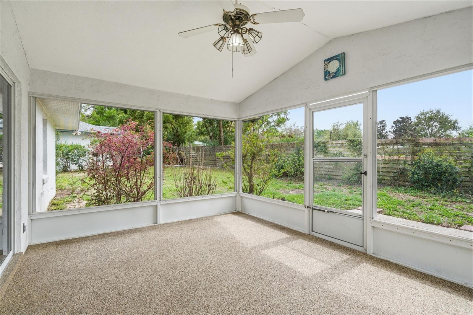 6068 W Douneray Loop Property Photo 7