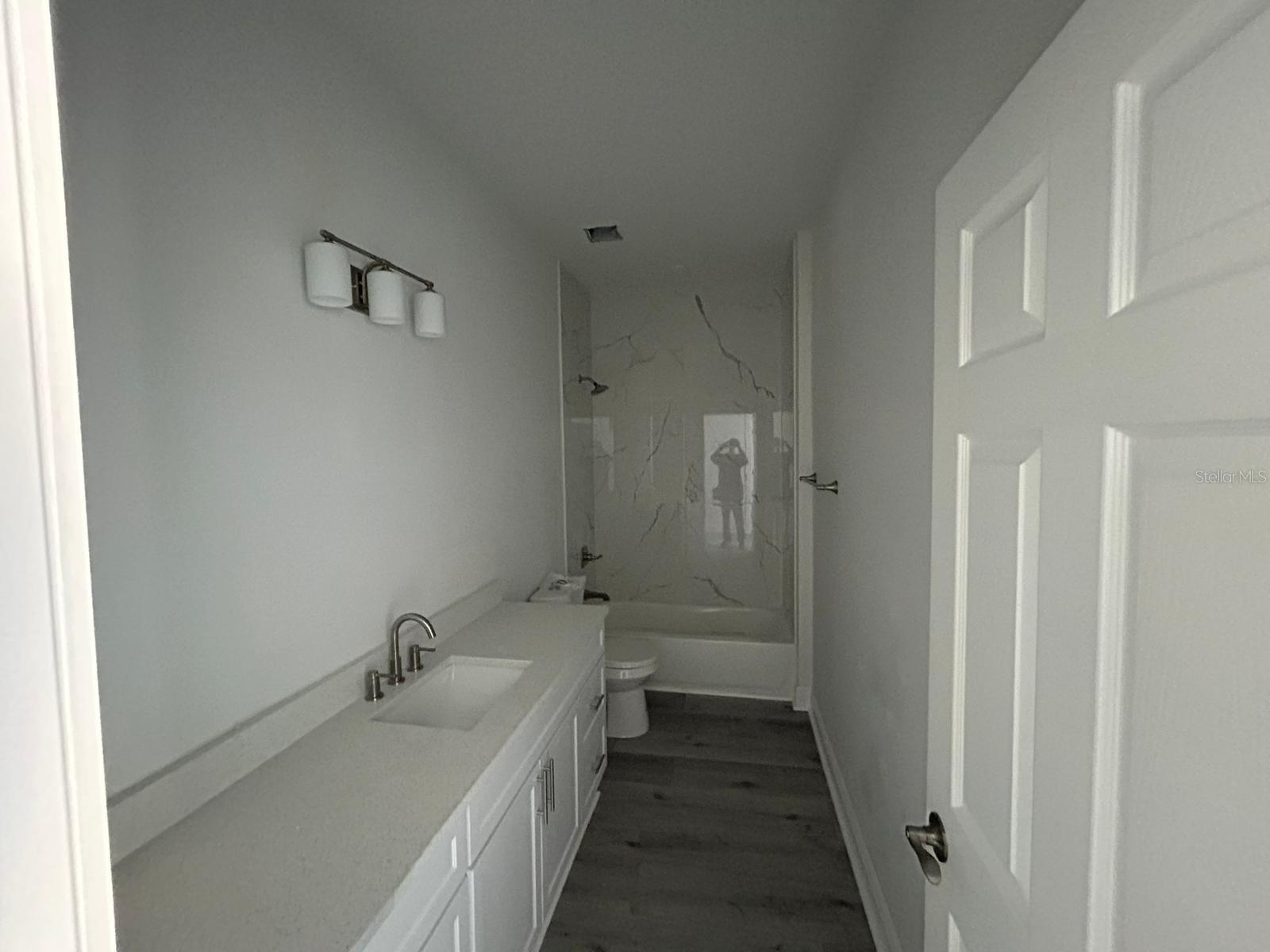 705 S Orange Ave Property Photo 25