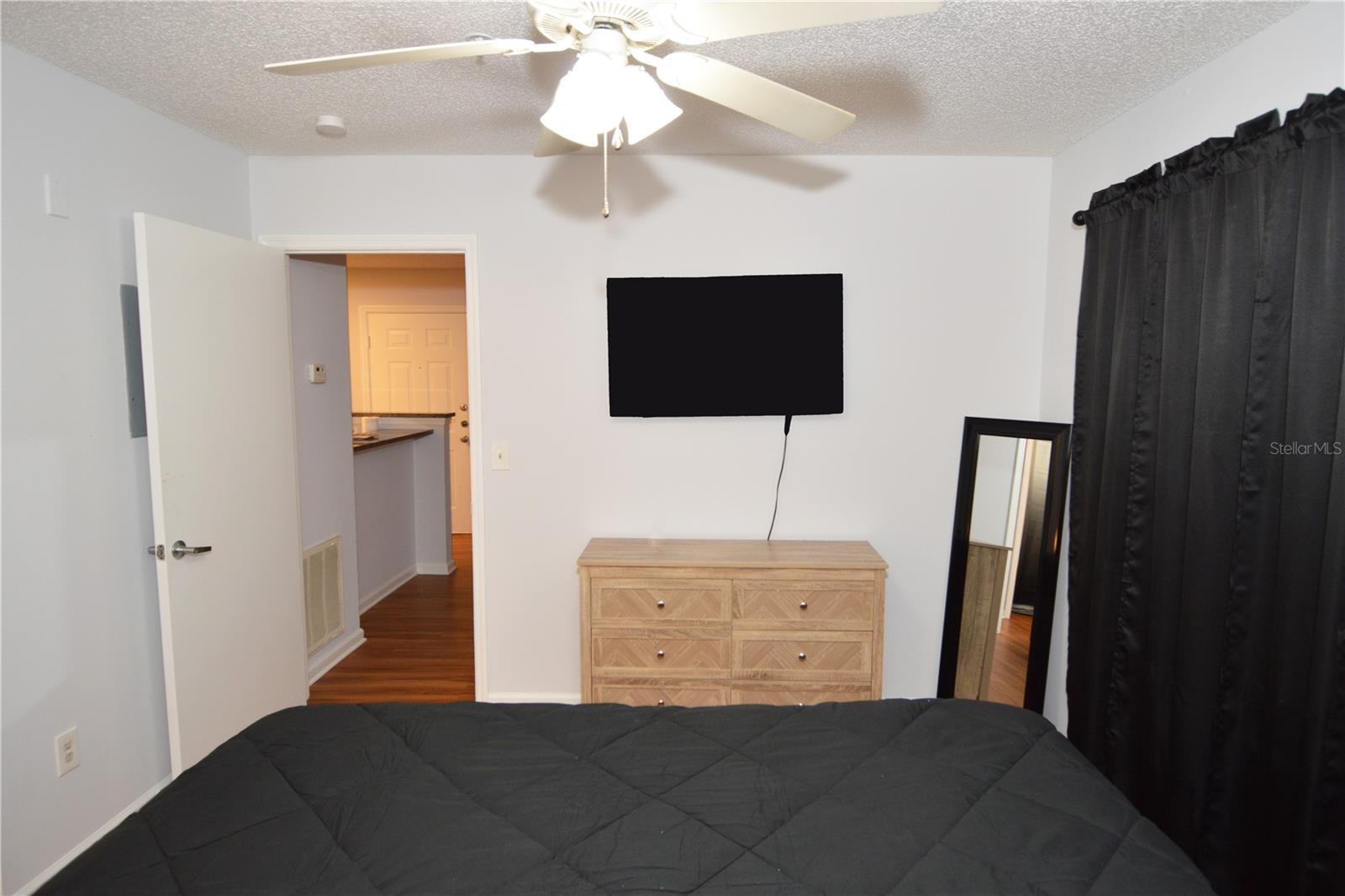 11901 4th St N #9105 Property Photo 44