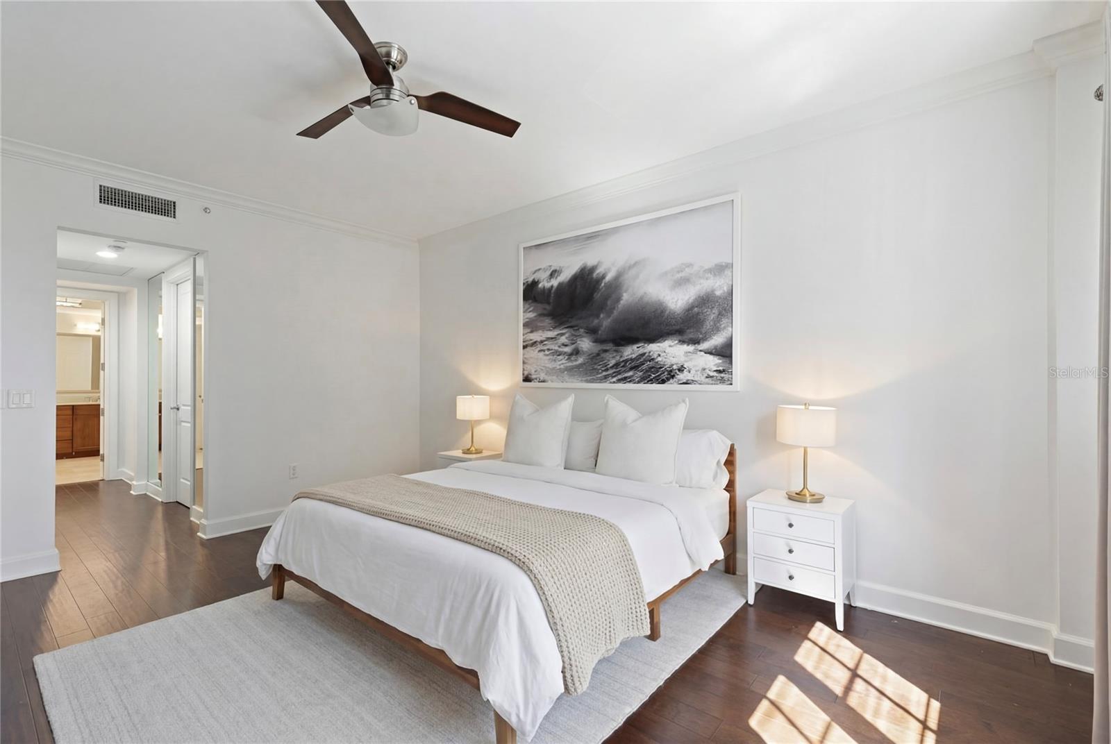 300 Beach Dr Ne #302 Property Photo 15