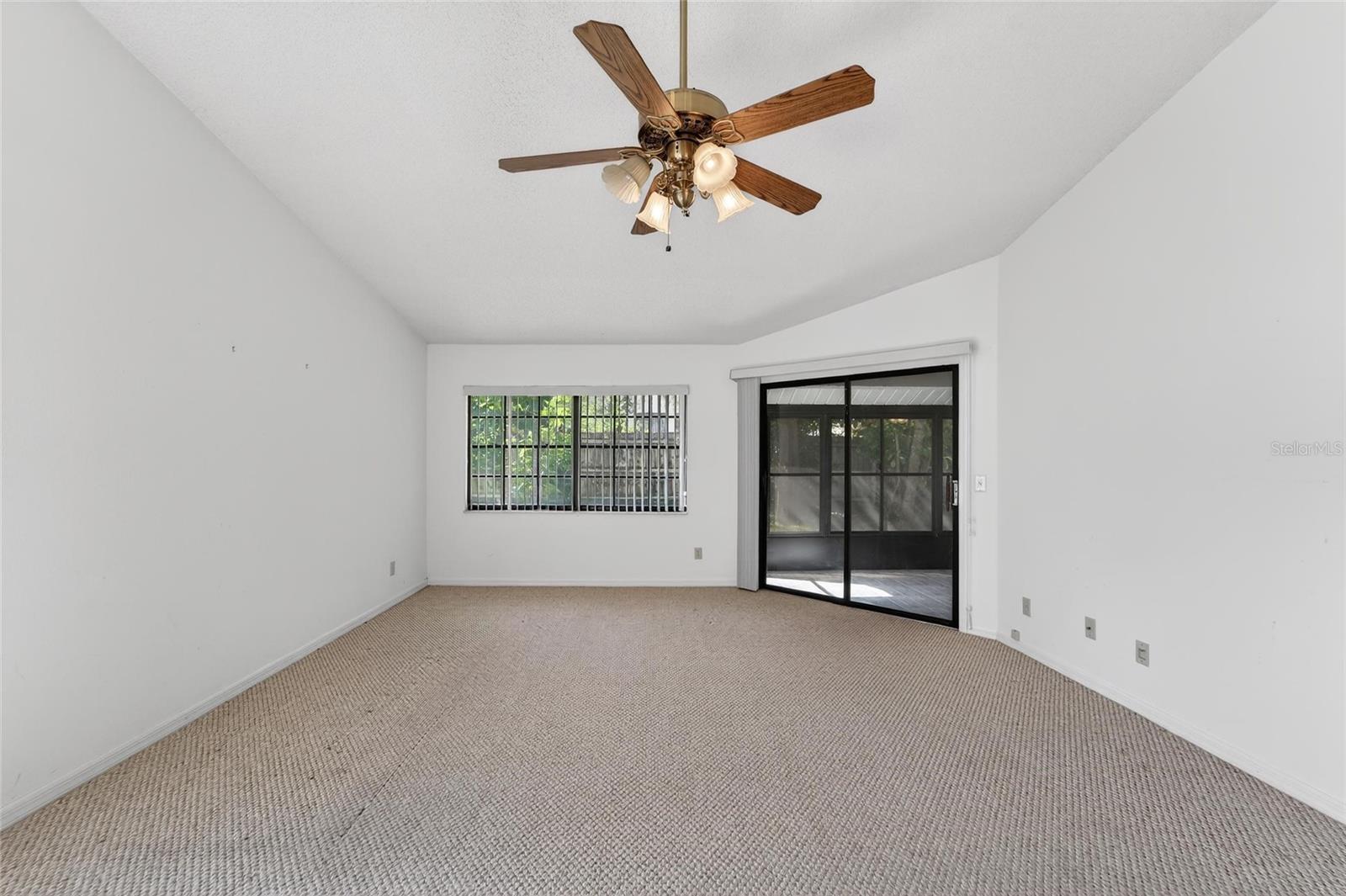 2369 Beverly Dr Property Photo 10
