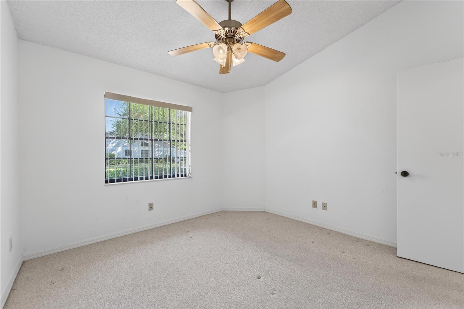 2369 Beverly Dr Property Photo 39