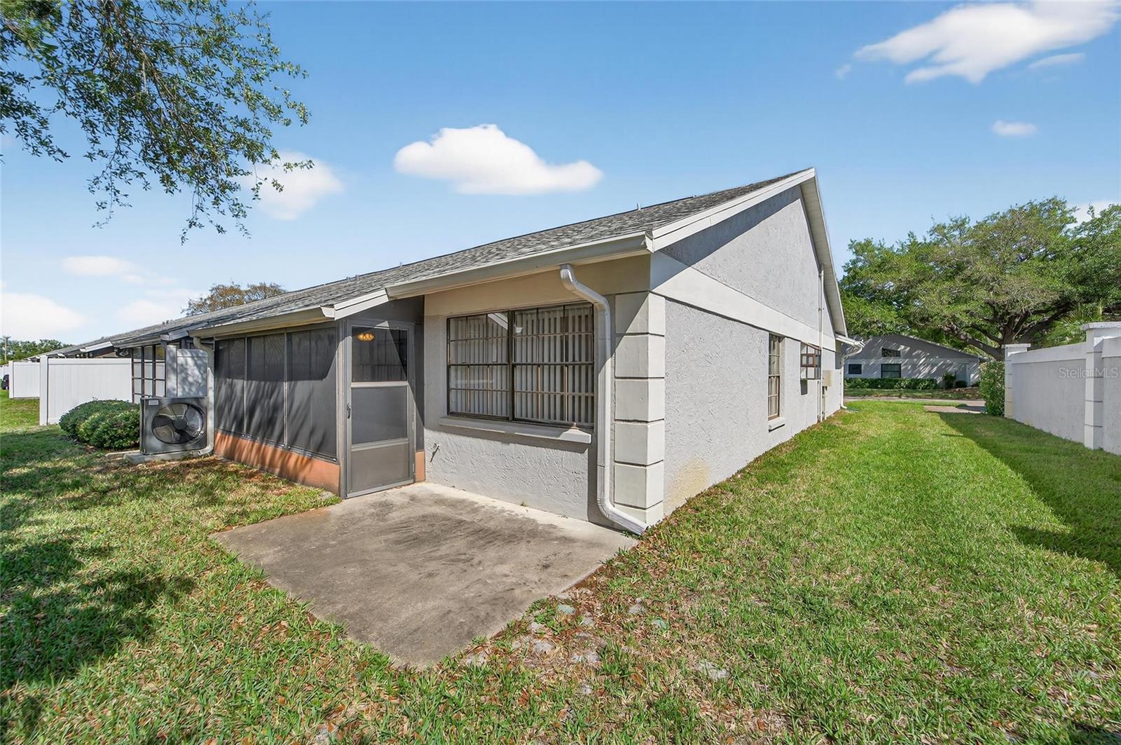 2369 Beverly Dr Property Photo 47