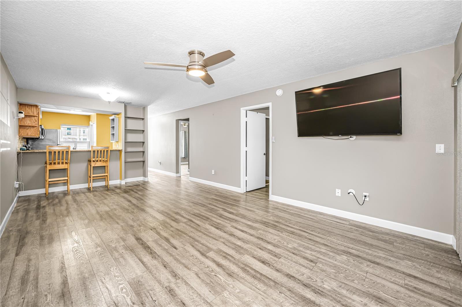 6627 Spring Flower Dr #14 Property Photo 8
