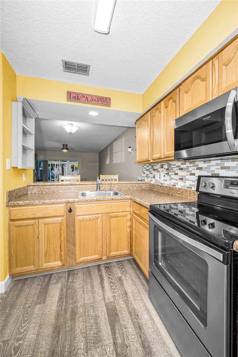 6627 Spring Flower Dr #14 Property Photo 14