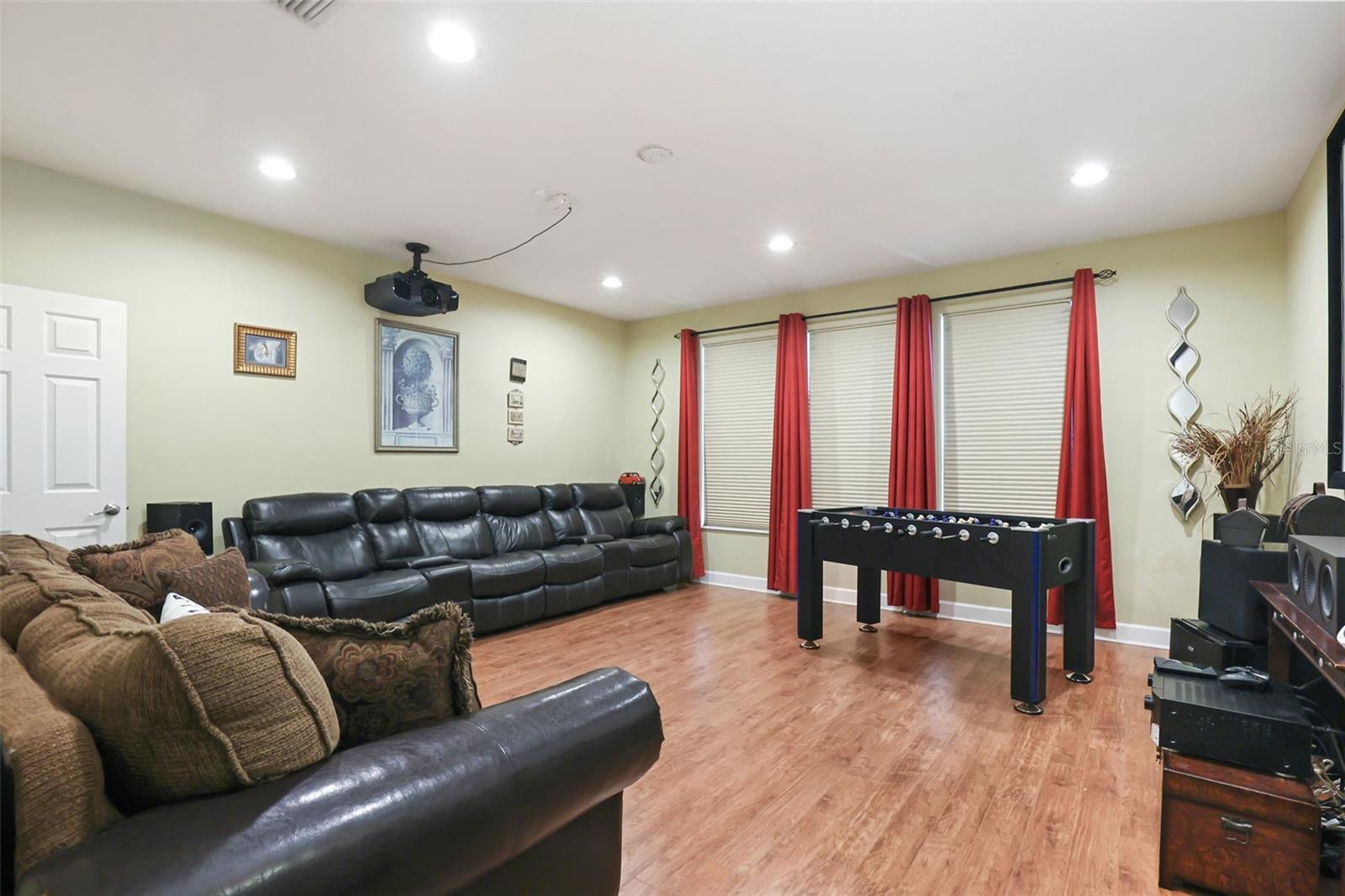 27608 Pine Point Dr Property Photo 57