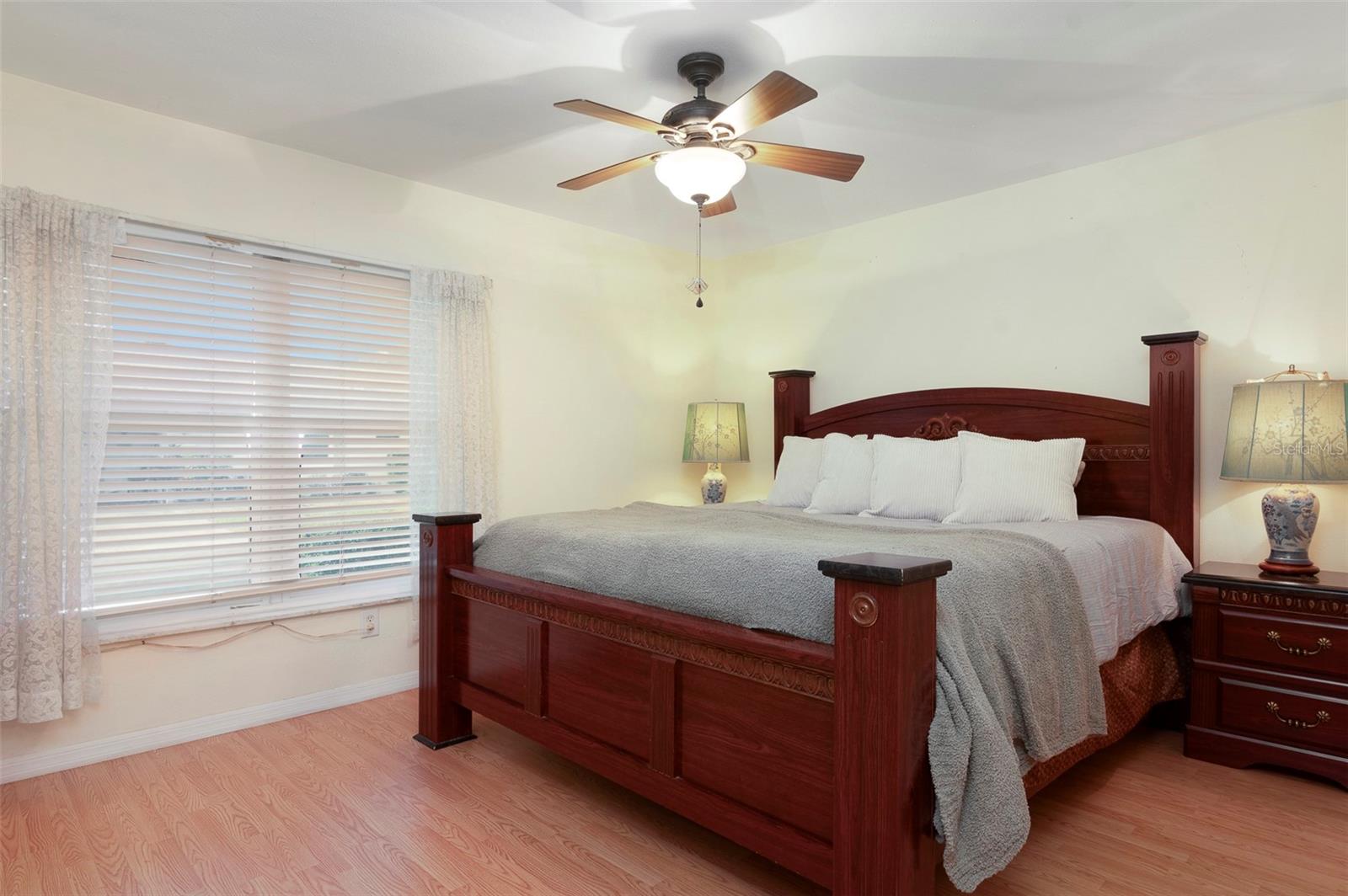 8303 Annwood Rd Property Photo 10