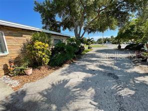 6901 Gulf Winds Dr Property Photo 5