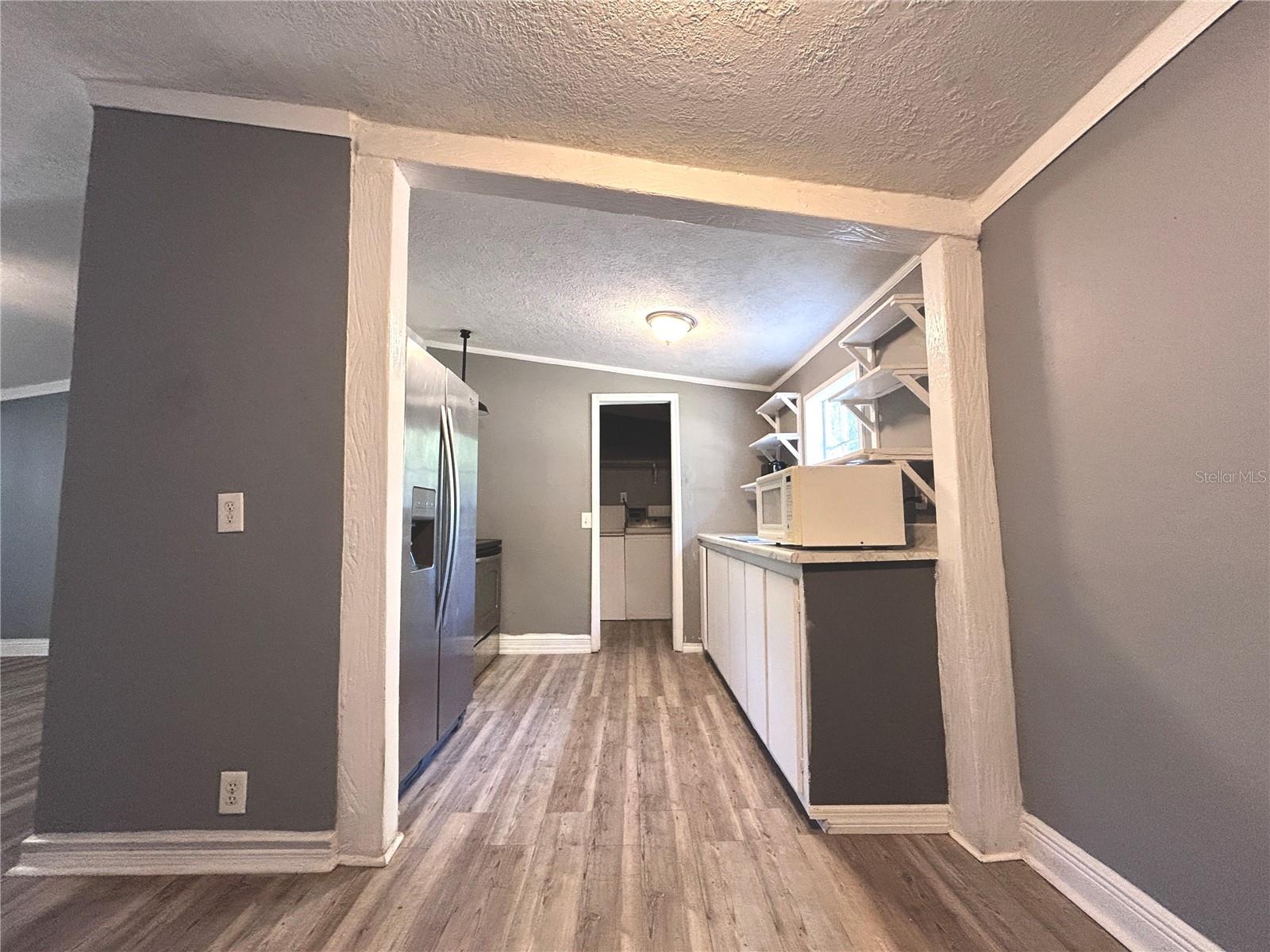 10638 Bay Hills Cir Property Photo 8