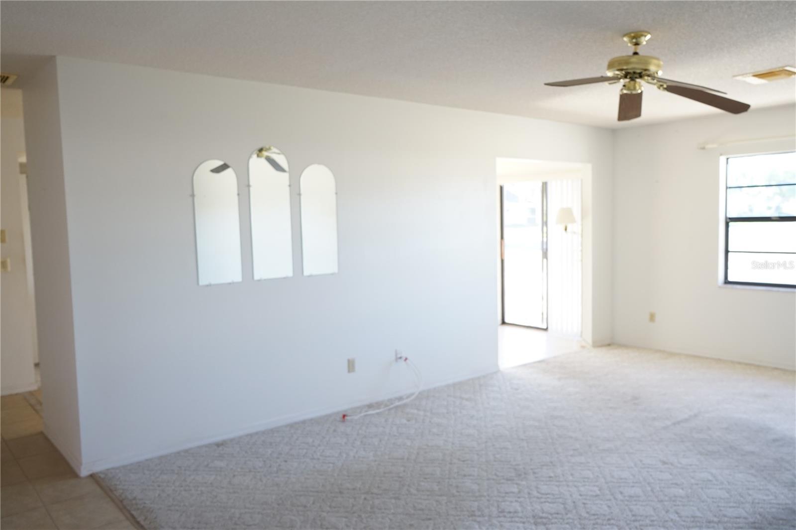 302 Bryce Ct Property Photo 5