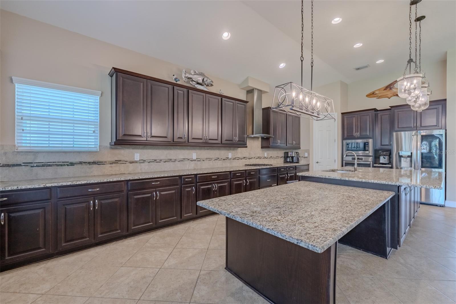 5927 Jasper Glen Dr Property Photo 5