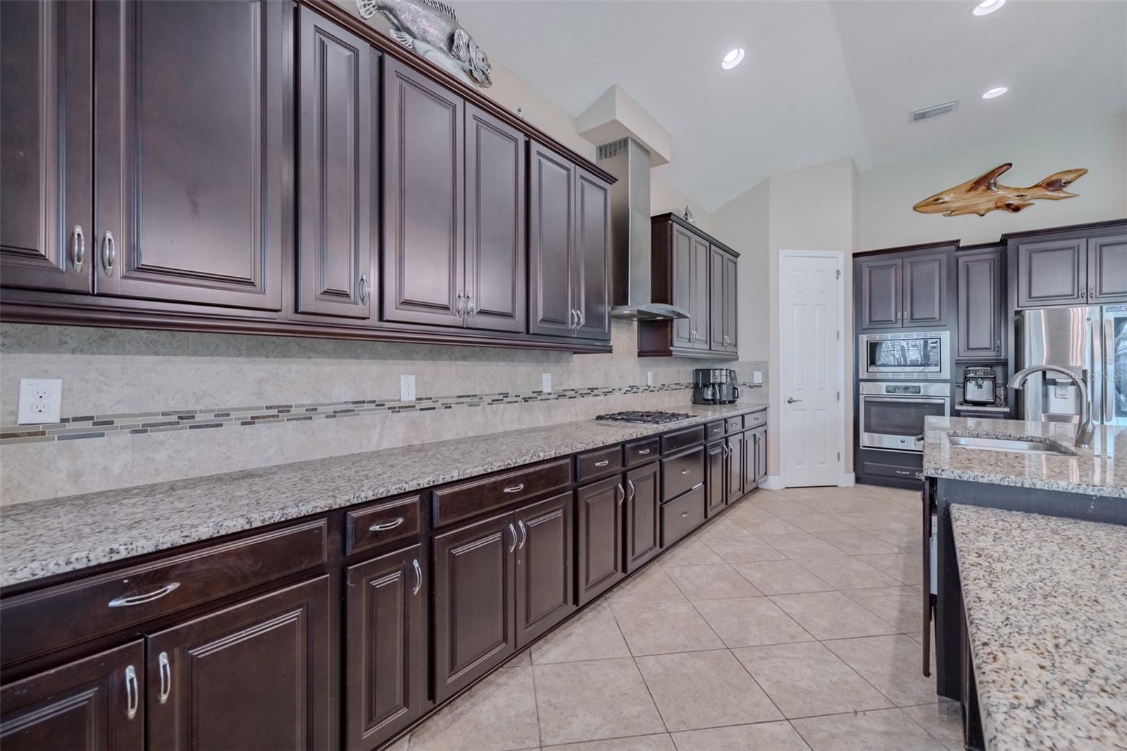 5927 Jasper Glen Dr Property Photo 7