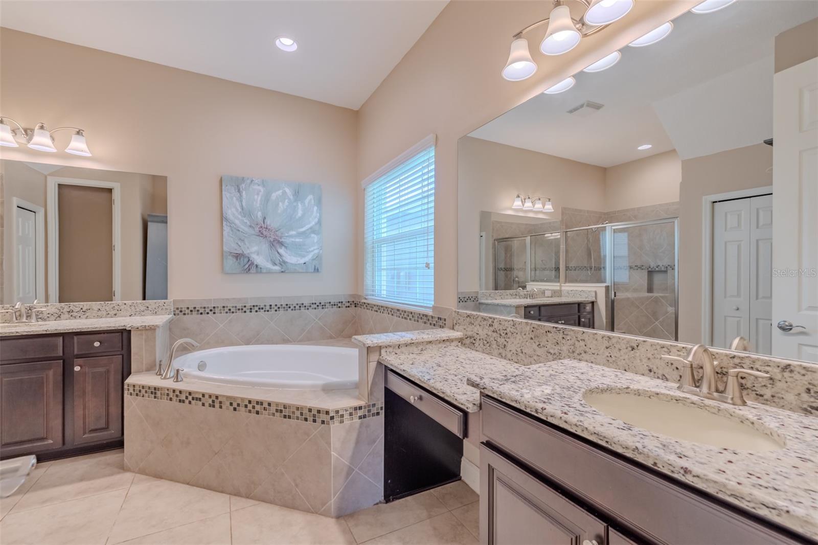 5927 Jasper Glen Dr Property Photo 25