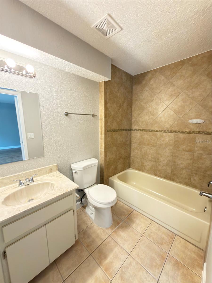 8443 N Grady Ave Property Photo 27