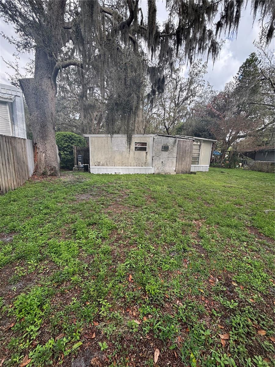 1811 Beachway Ln Property Photo 10