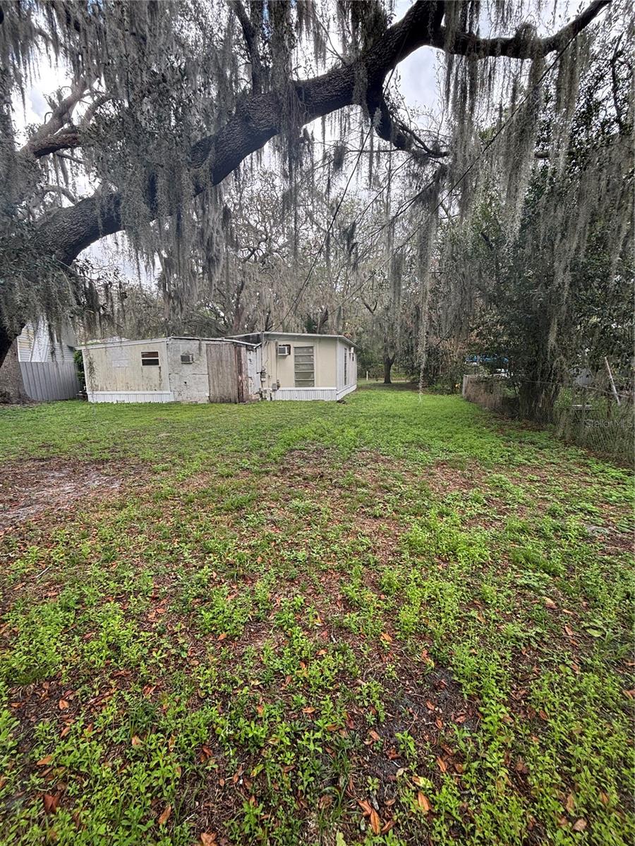 1811 Beachway Ln Property Photo 11