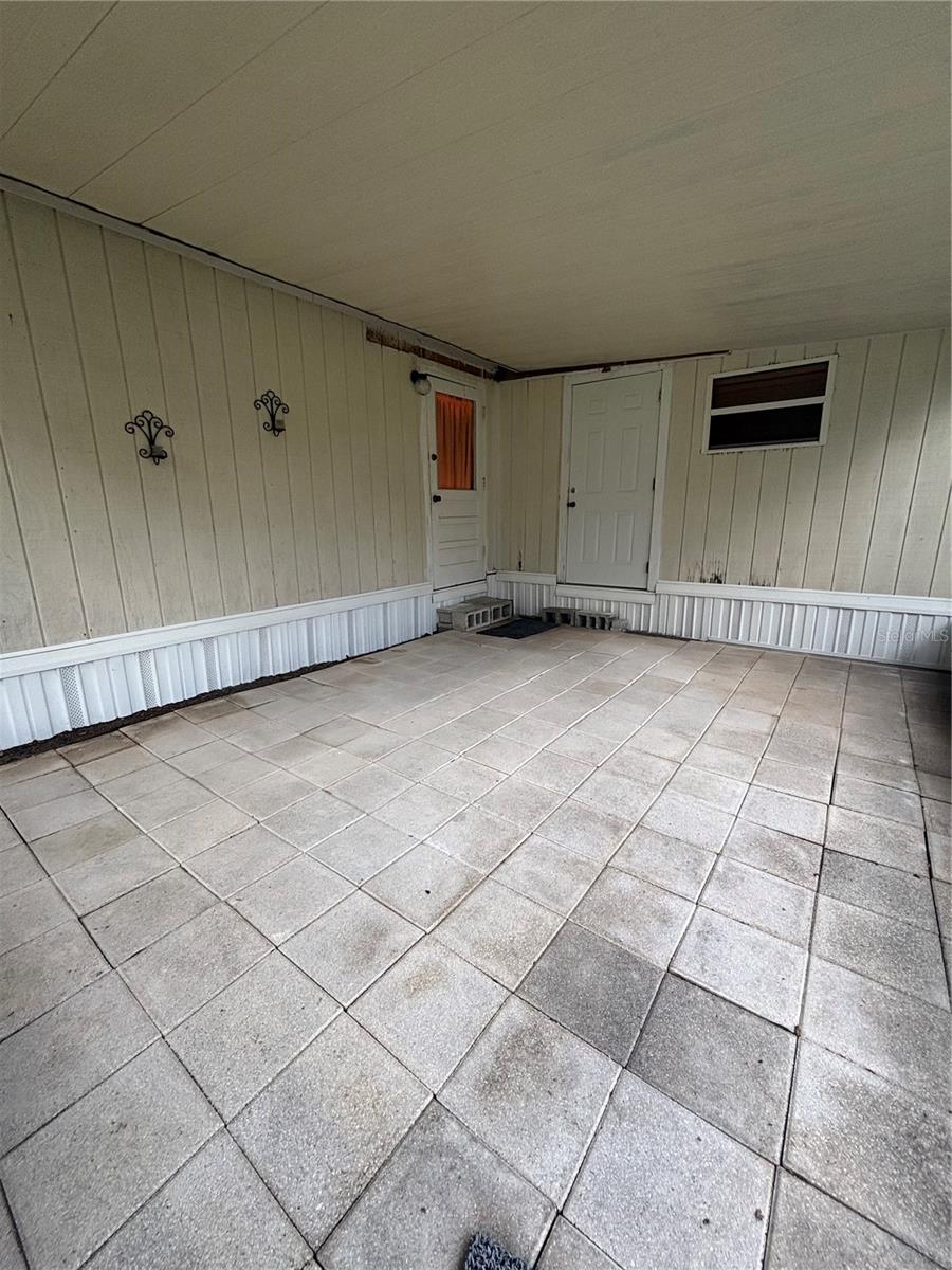 1811 Beachway Ln Property Photo 14