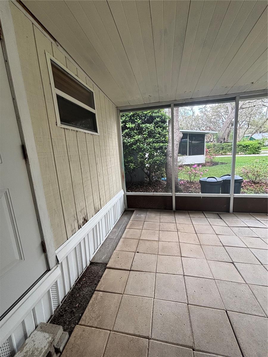 1811 Beachway Ln Property Photo 15