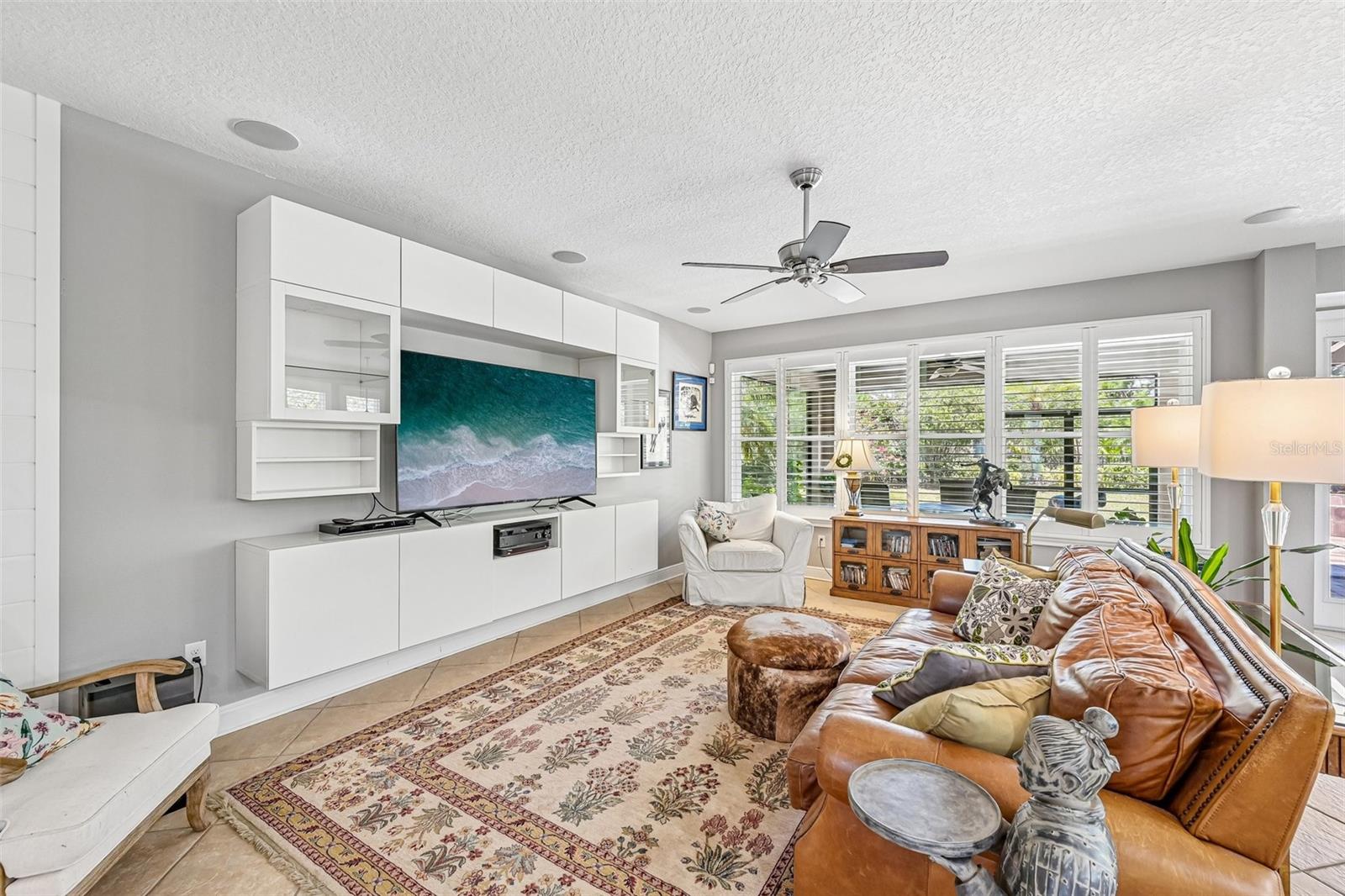 6651 Current Dr Property Photo 11