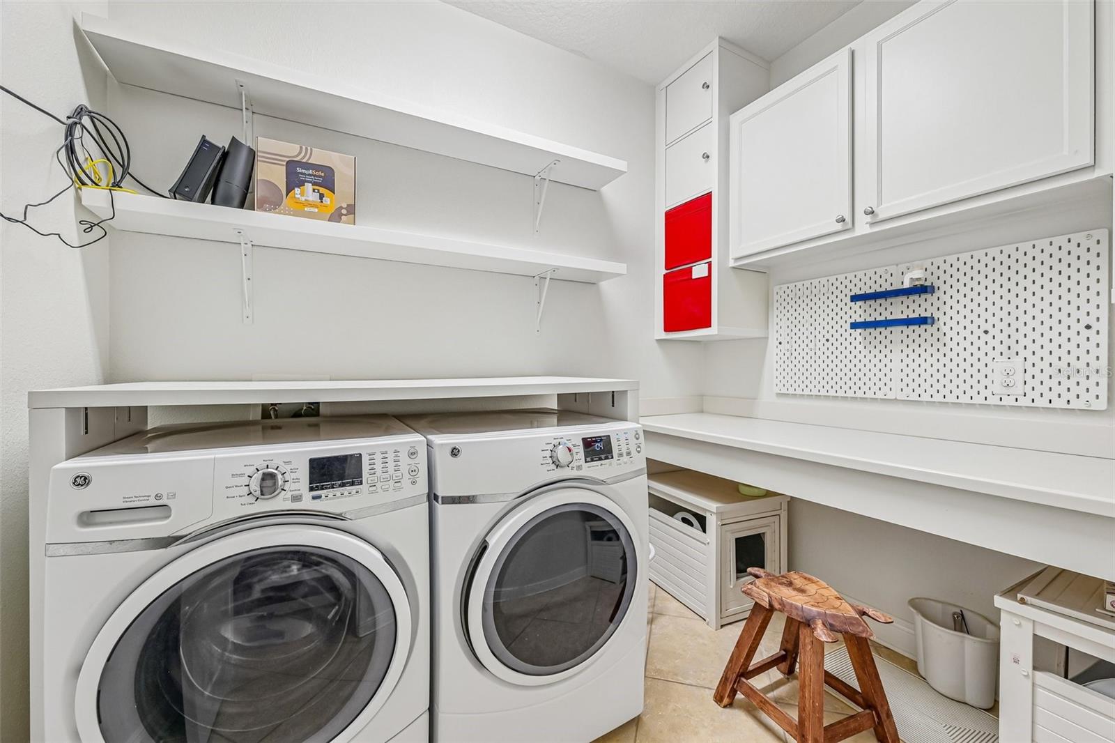6651 Current Dr Property Photo 21