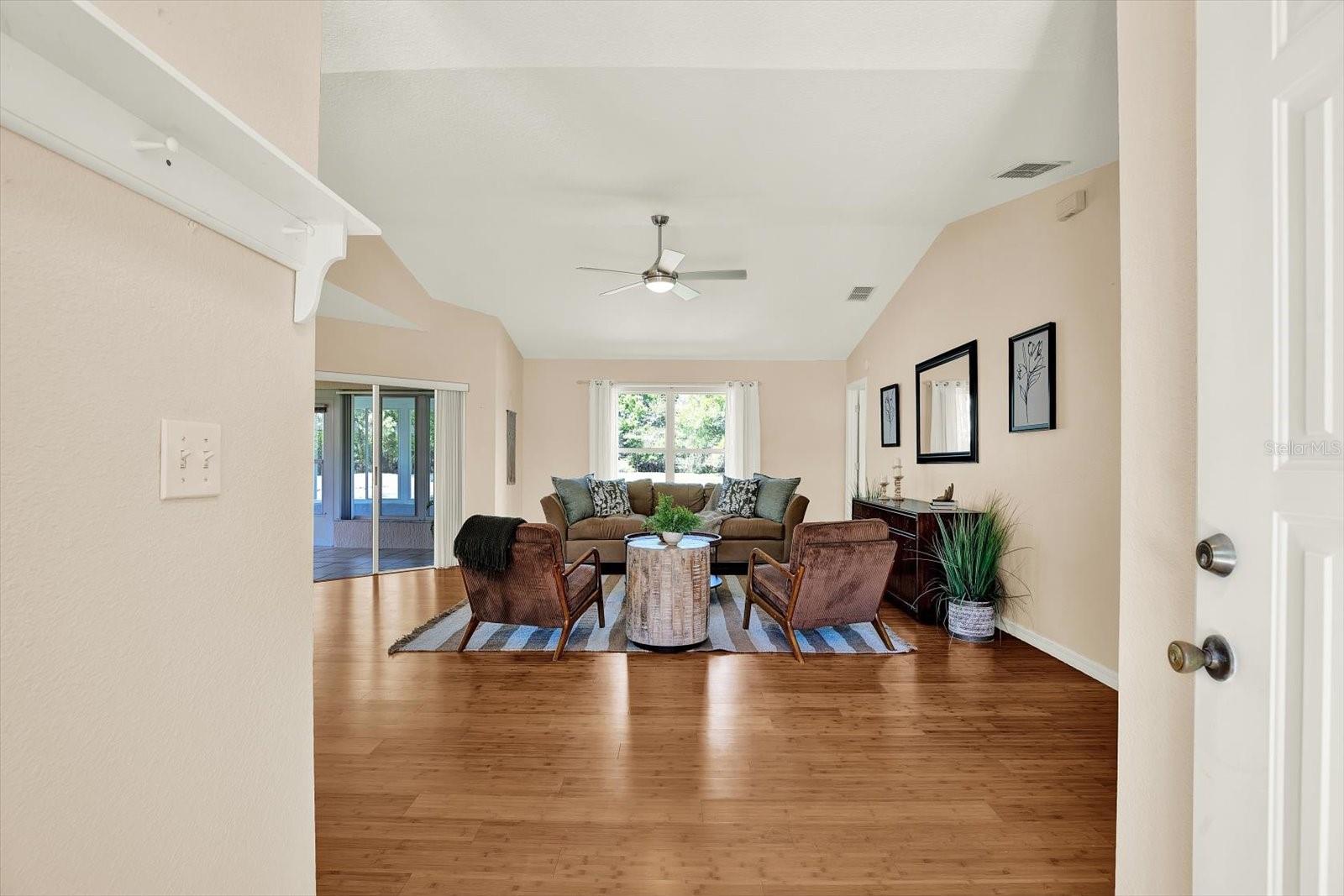 29451 Schinnecock Hills Ln Property Photo 2