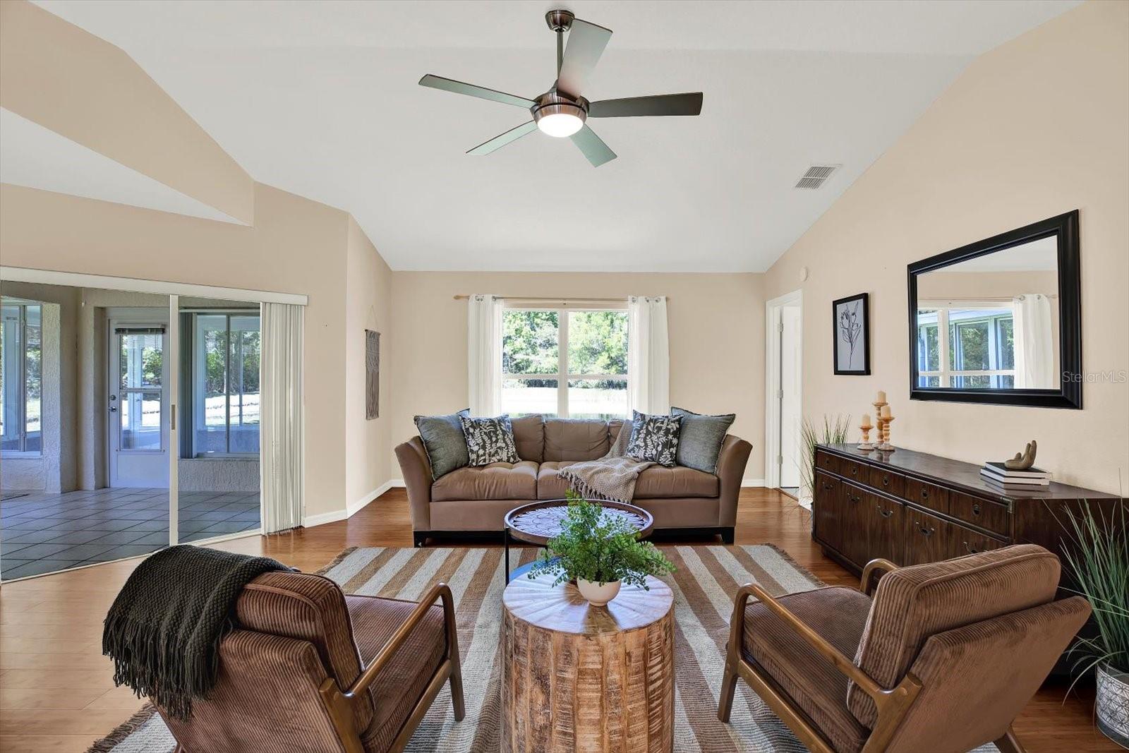 29451 Schinnecock Hills Ln Property Photo 11