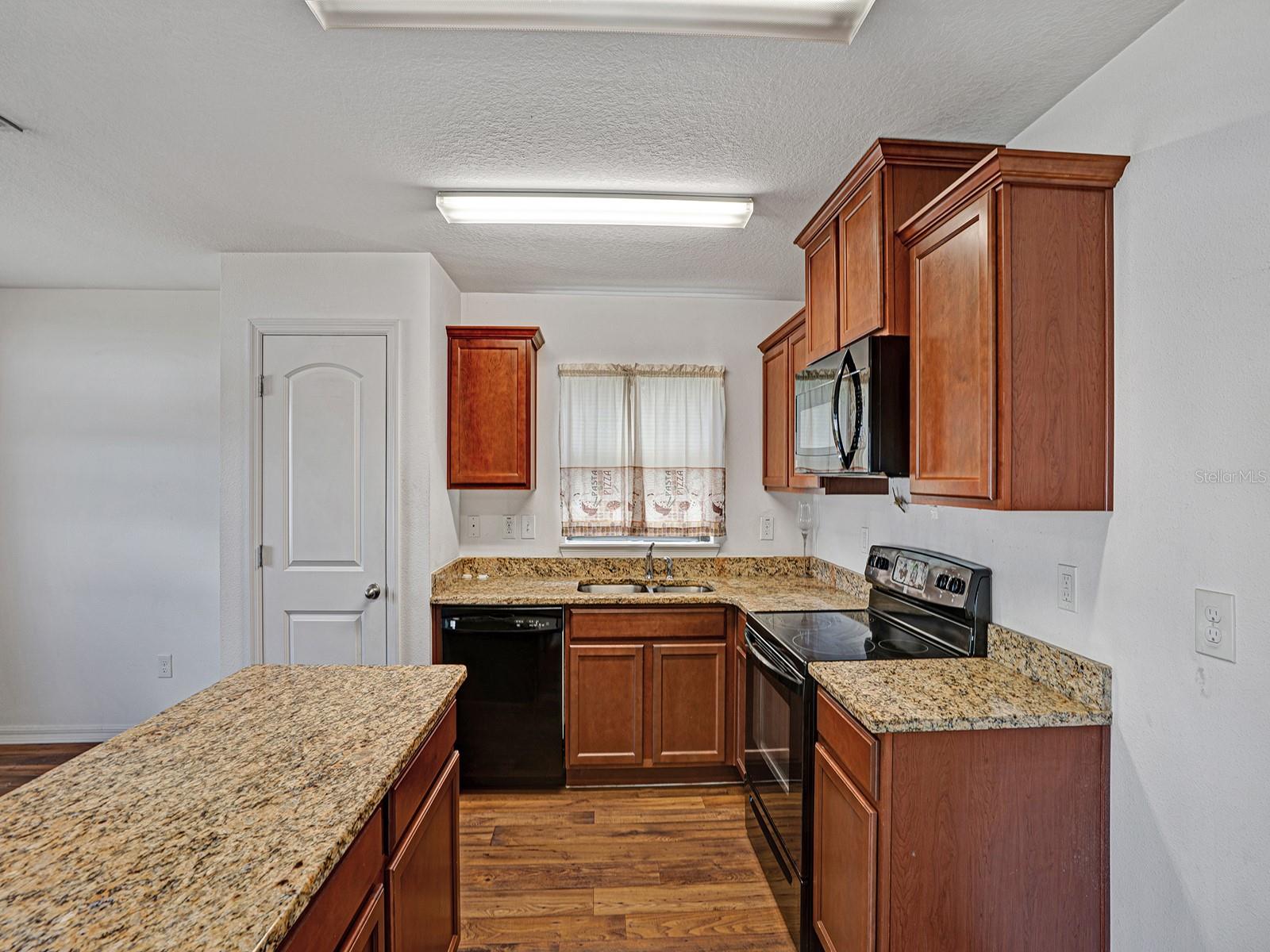 14456 Alistar Manor Dr Property Photo 11