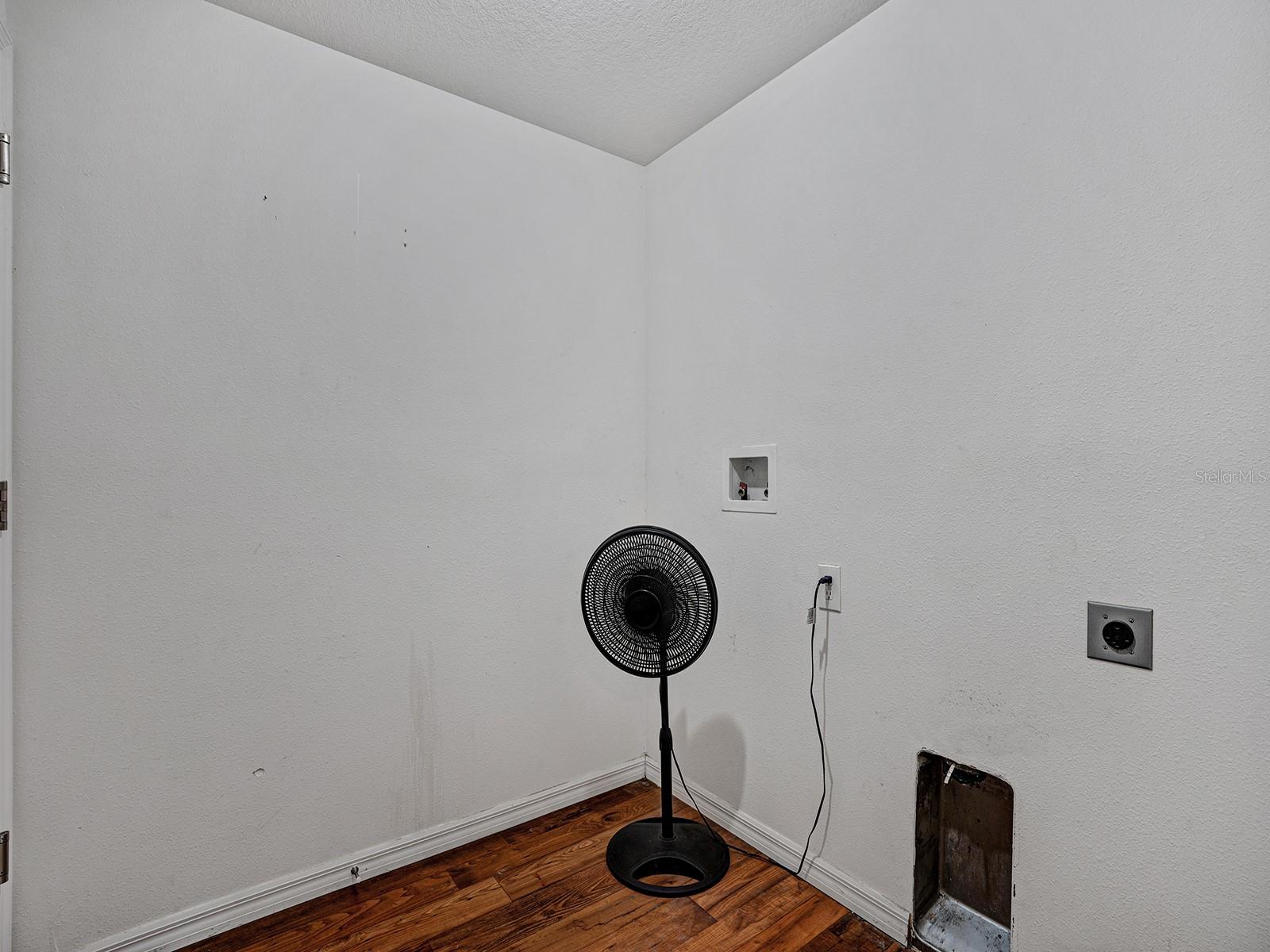 14456 Alistar Manor Dr Property Photo 29
