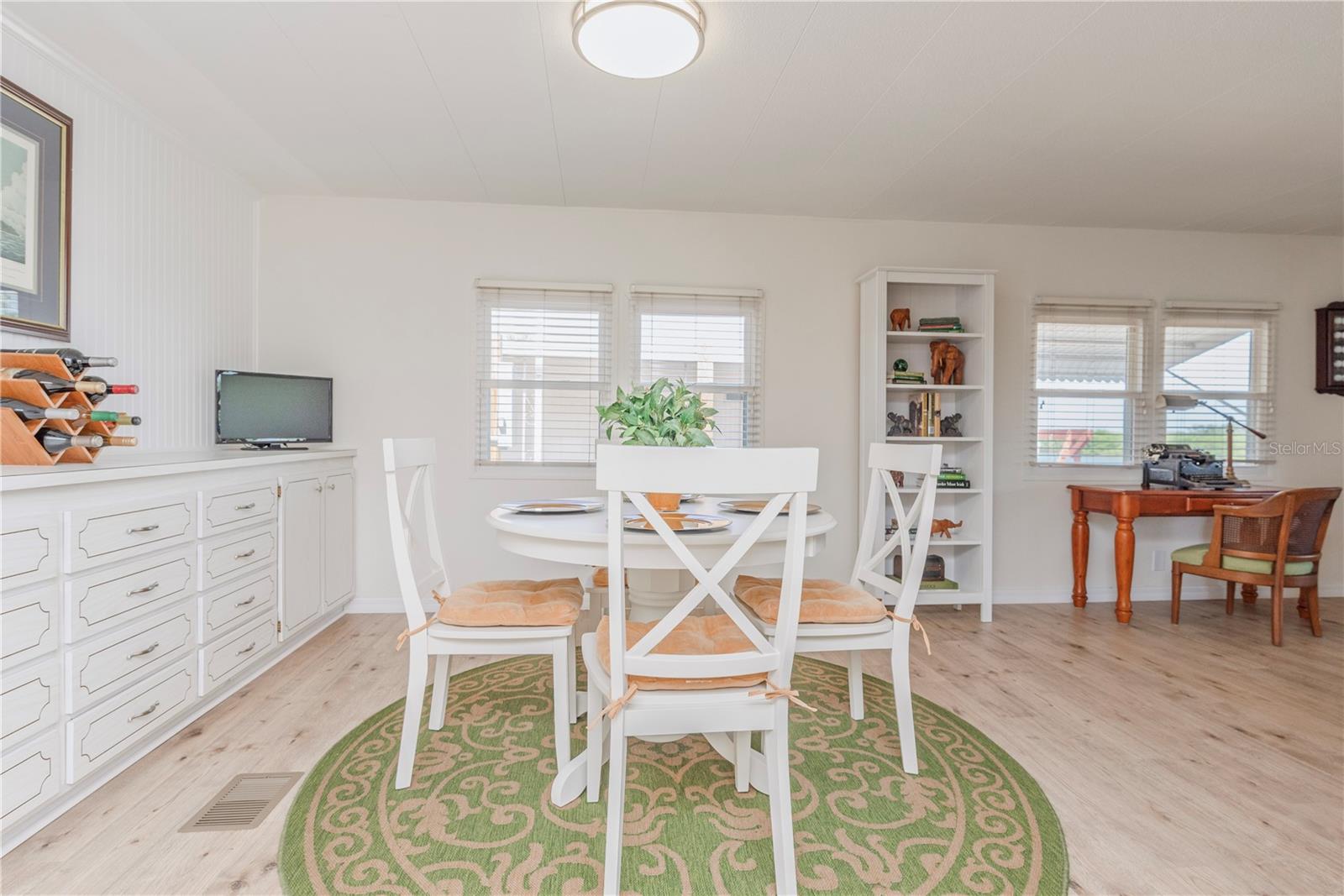 4851 W Gandy Blvd #23c Property Photo 7