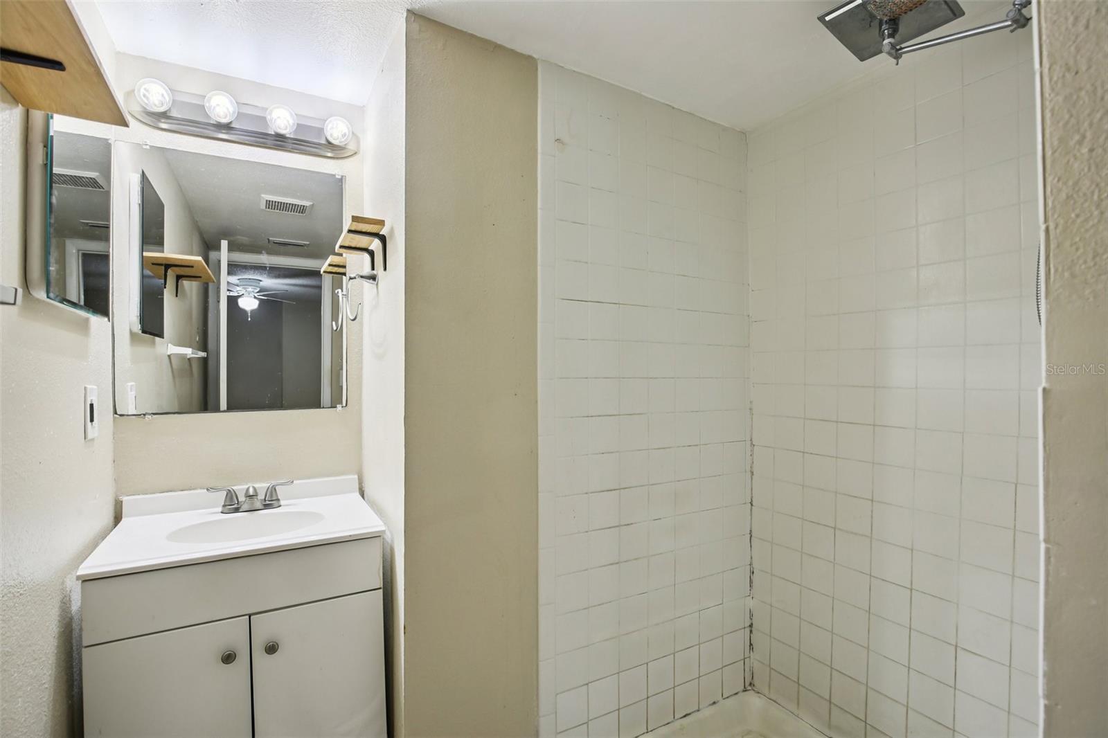 1415 Wood Ave Property Photo 15