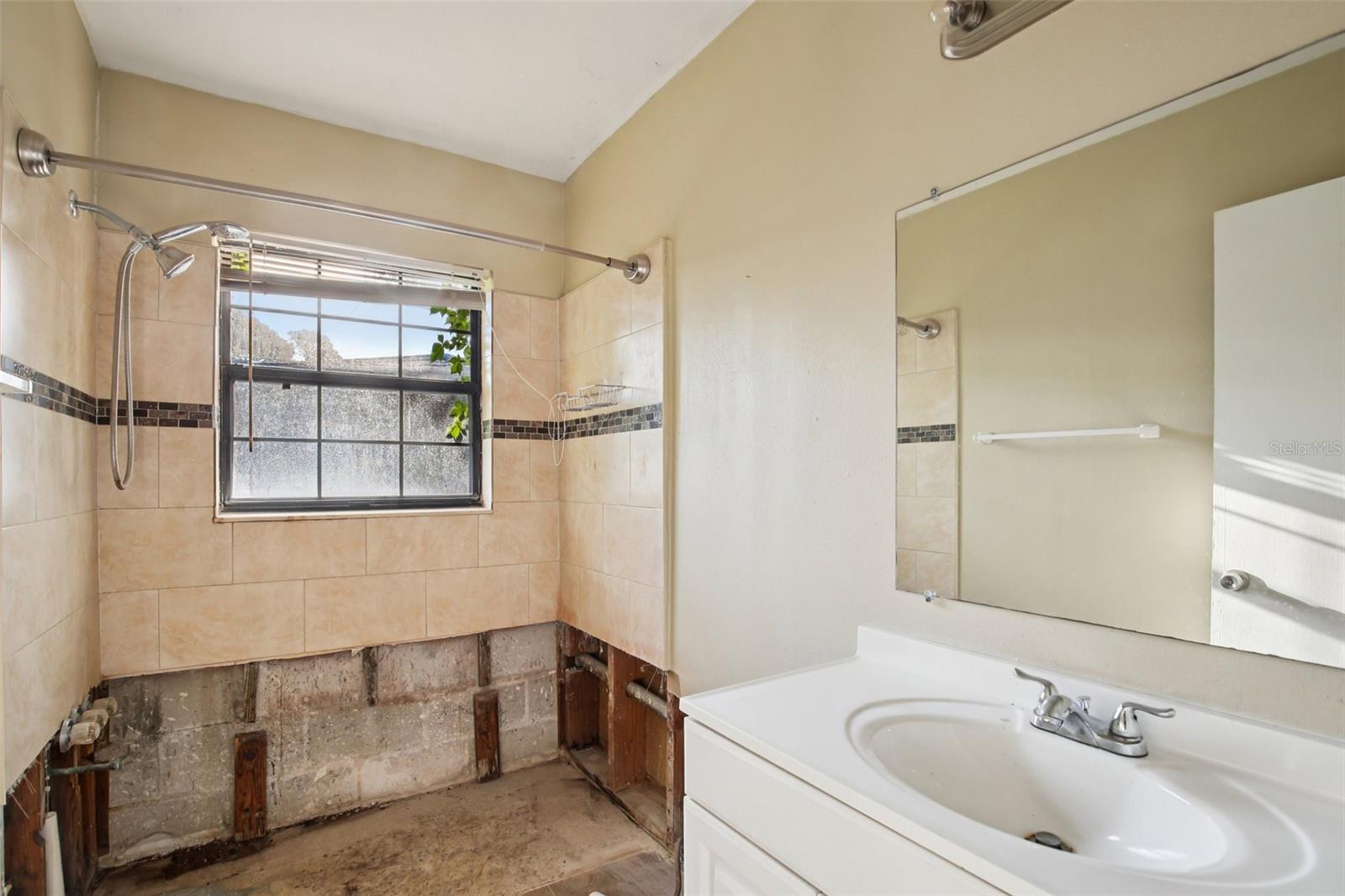 1415 Wood Ave Property Photo 17