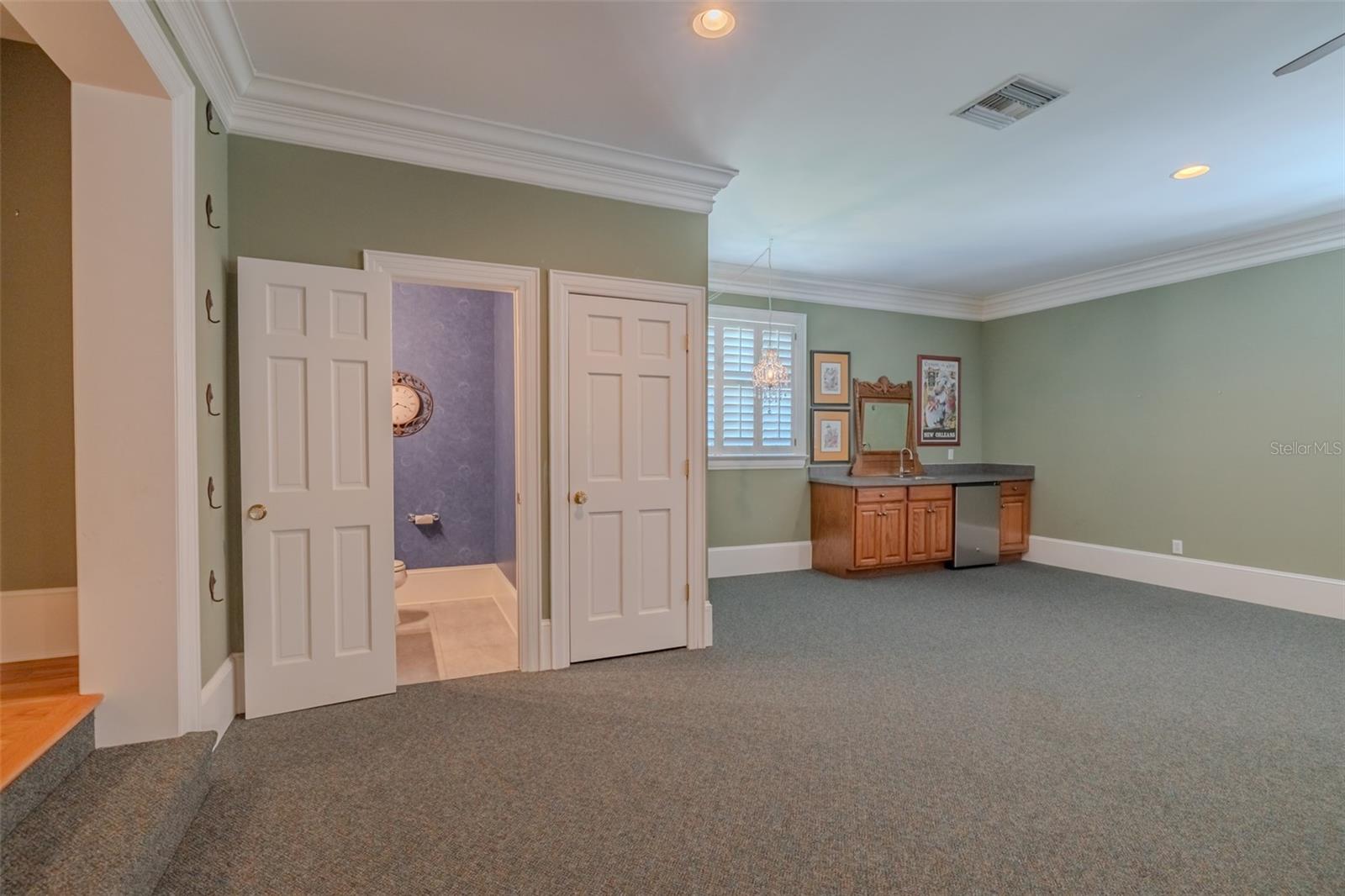 1816 S Dover Rd Property Photo 63