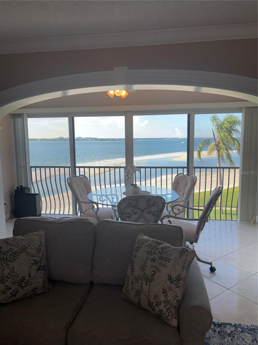 895 S Gulfview Blvd #303 Property Photo 16