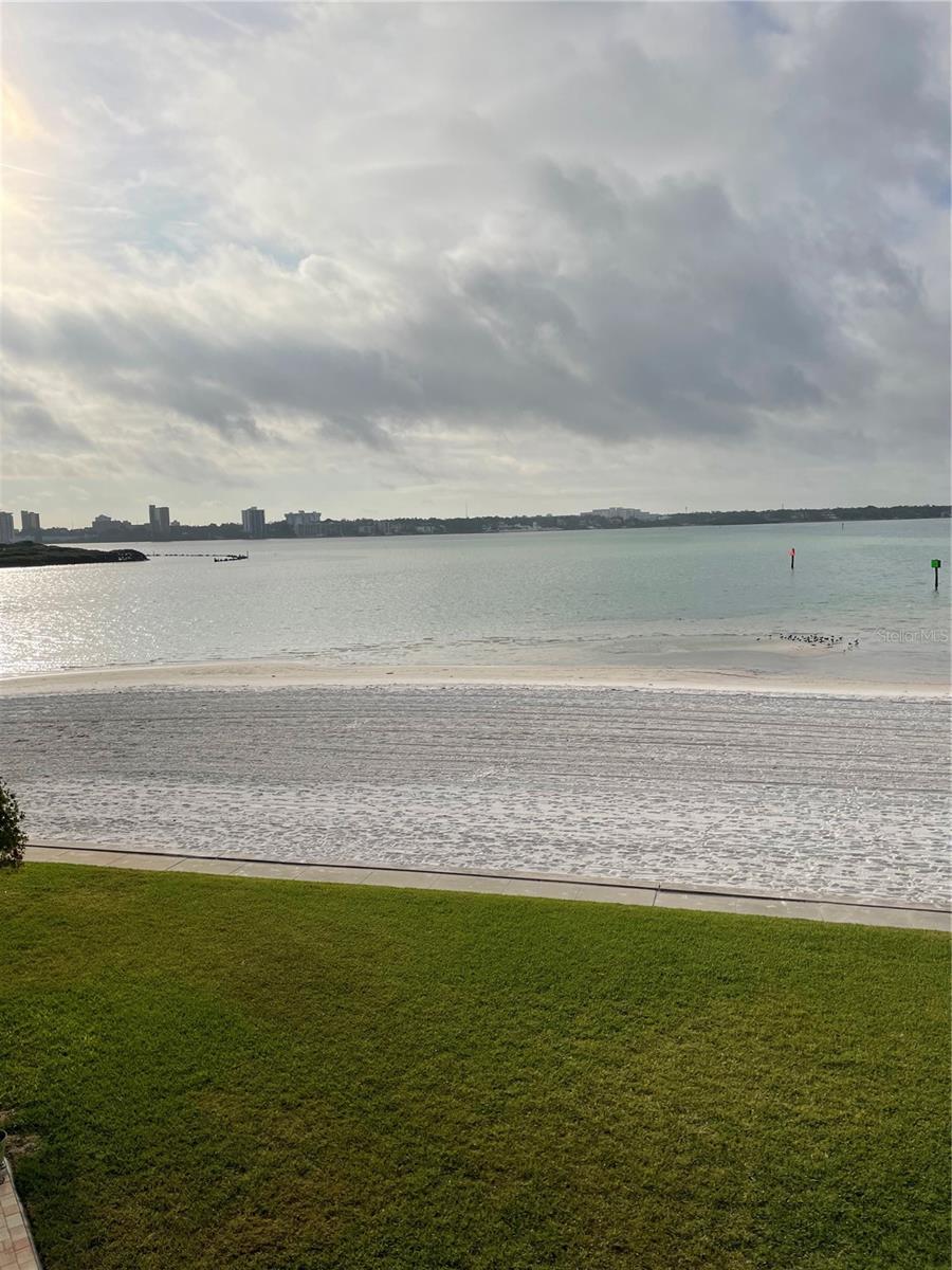 895 S Gulfview Blvd #303 Property Photo 27