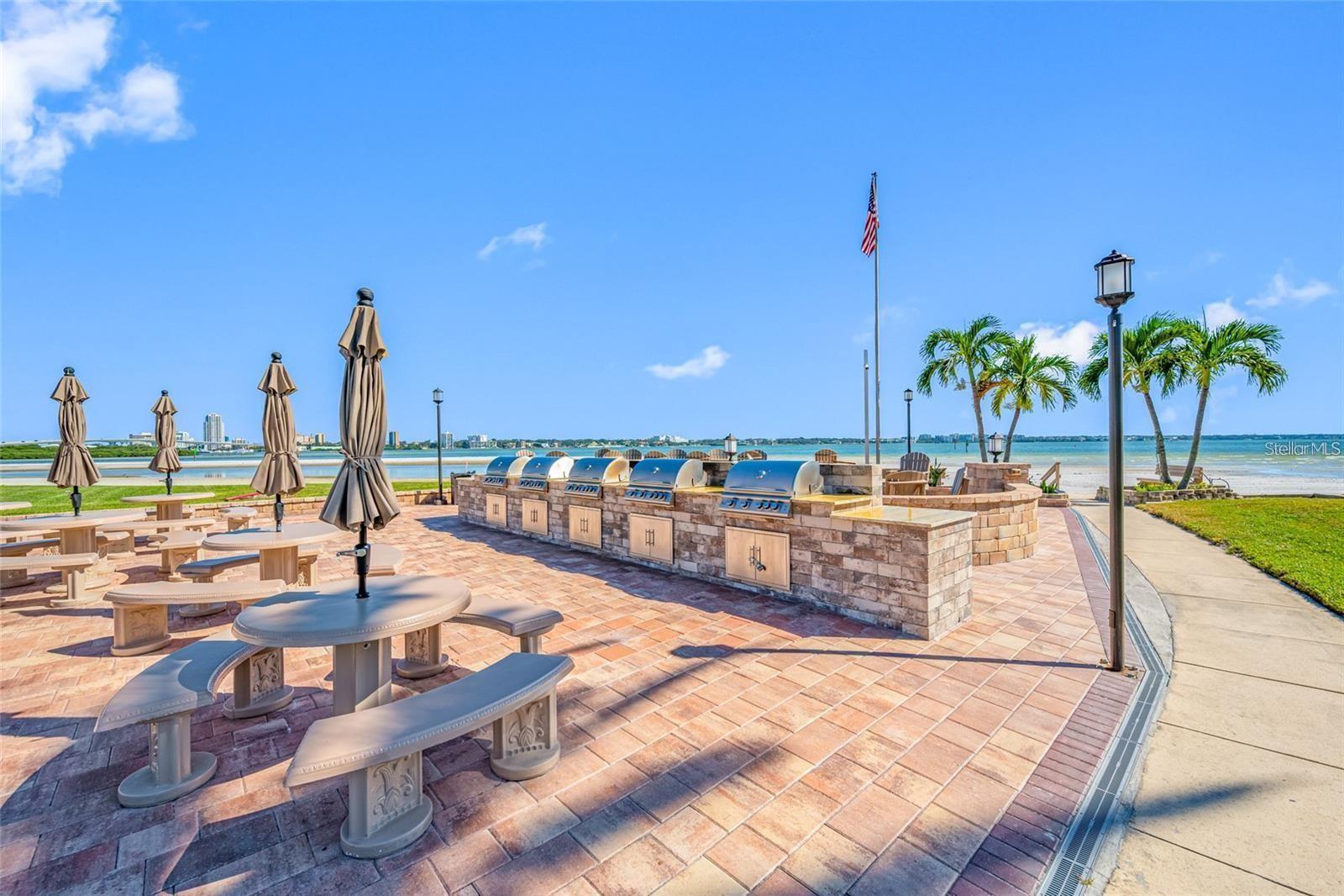 895 S Gulfview Blvd #303 Property Photo 48
