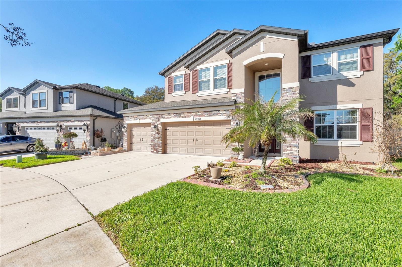30068 Skylark Dr Property Photo 3