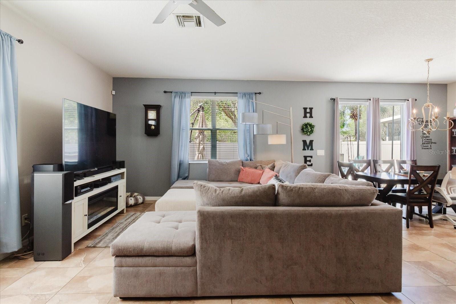 15521 Long Cypress Dr Property Photo 3