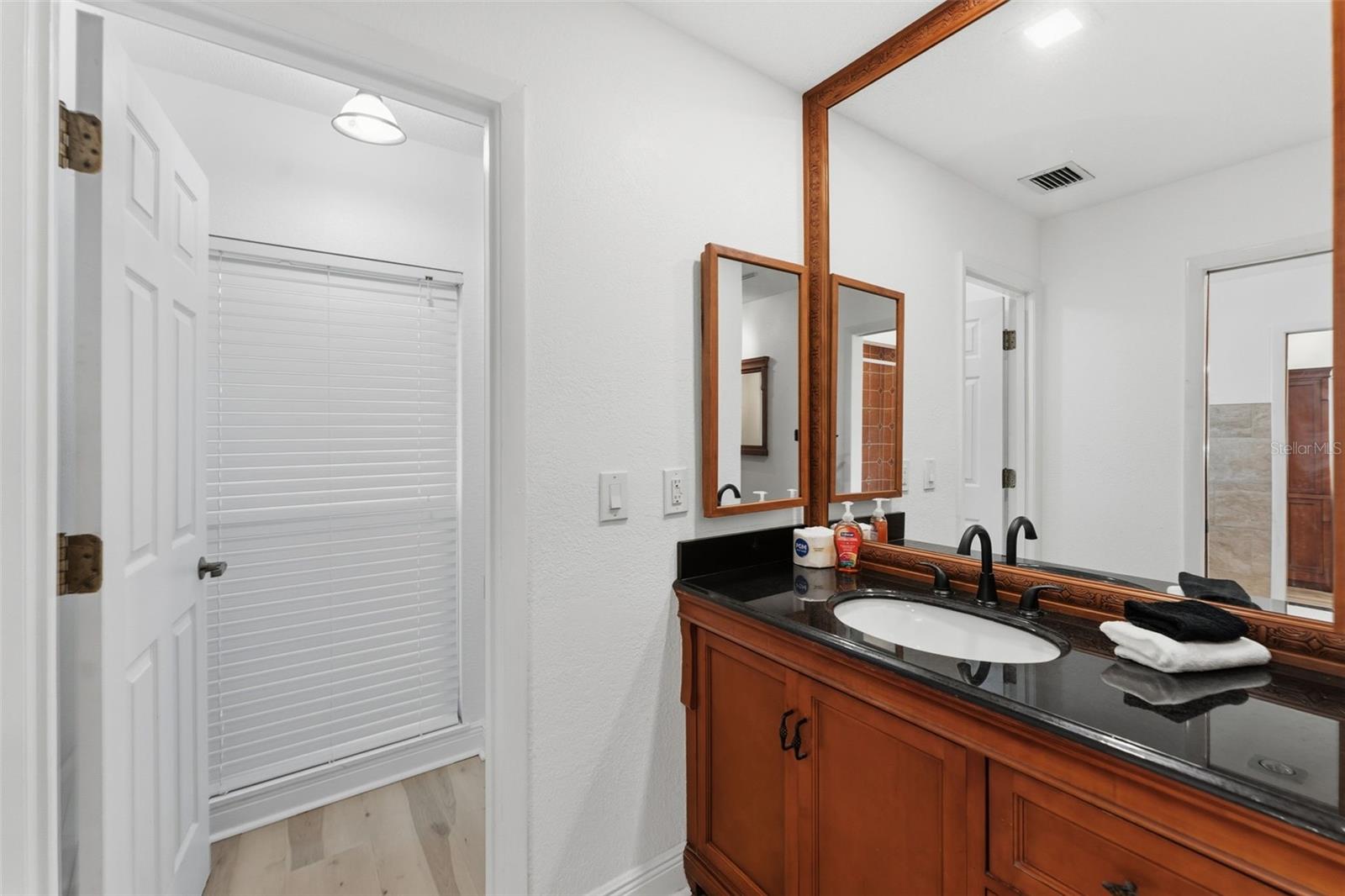 1584 Oak Lane Property Photo 26