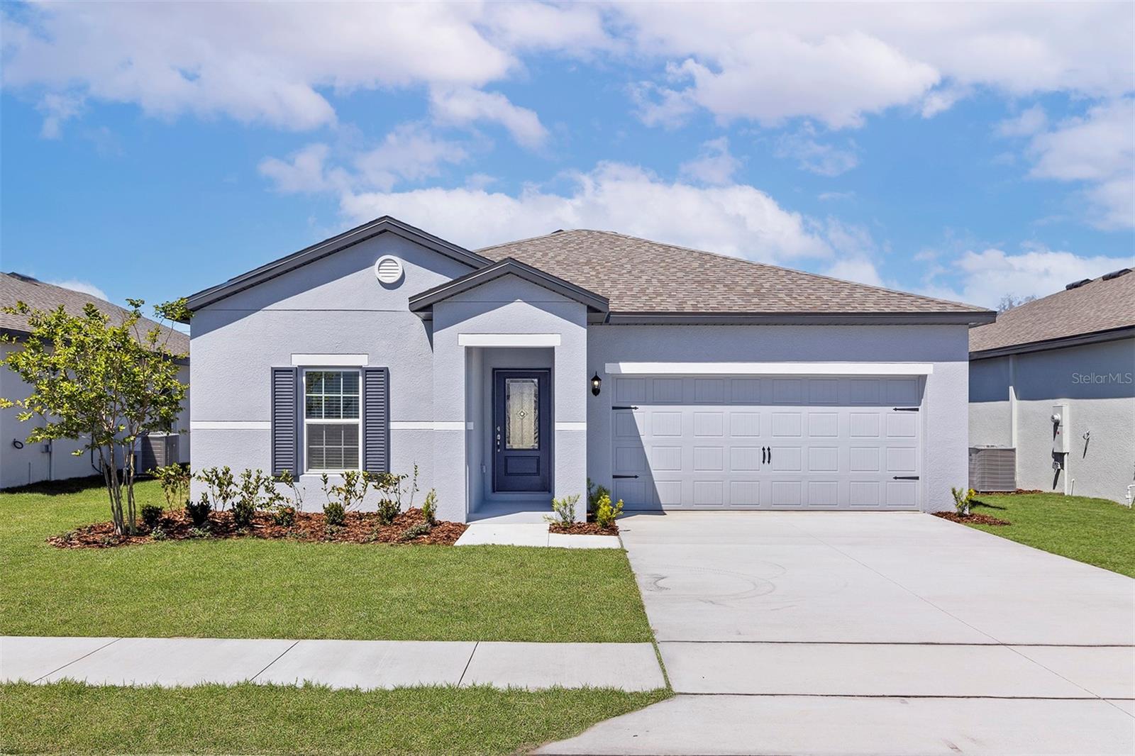 1629 Nantucket Way Property Photo 1