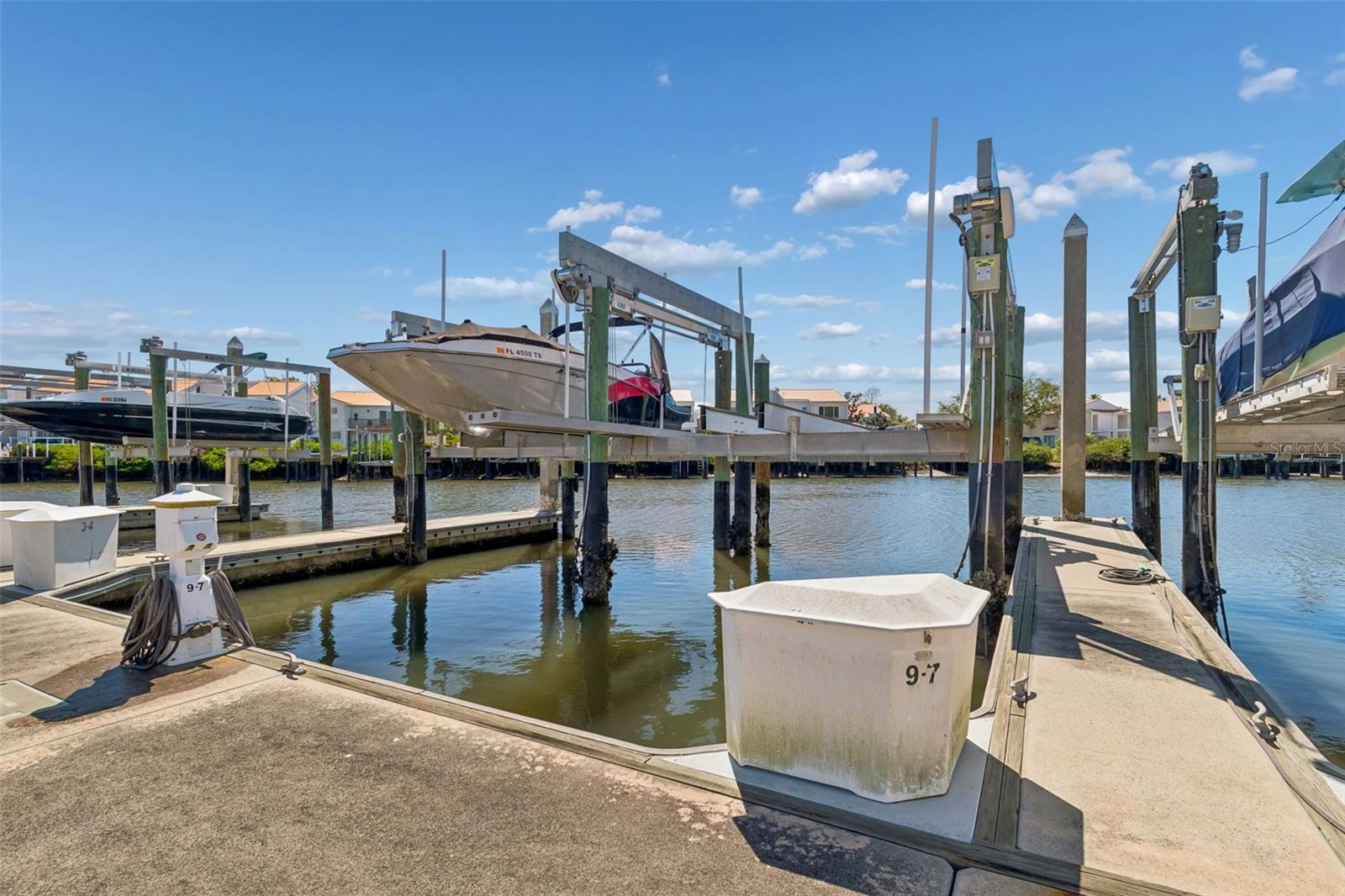 4326 Spinnaker Cove Ln Property Photo 47