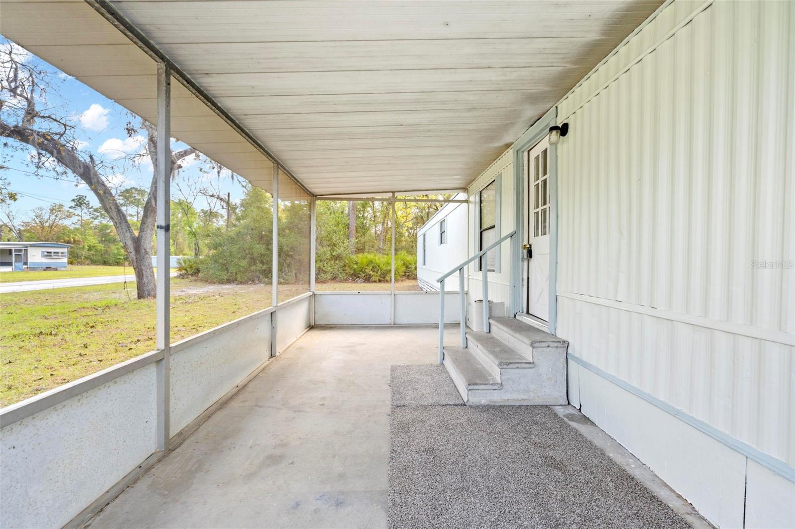 TB8490427 Property Photo 15