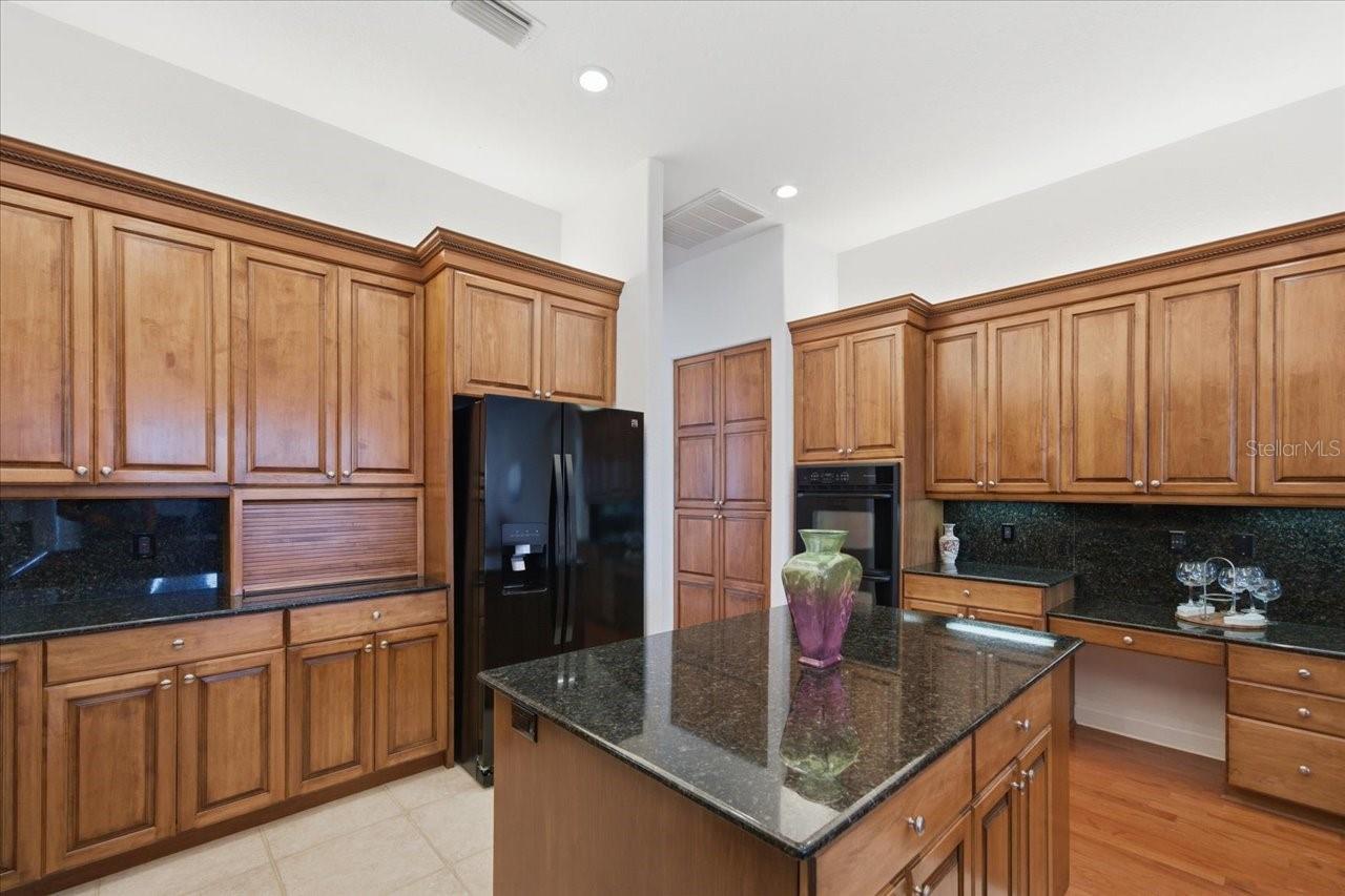 5021 Championship Cup Ln Property Photo 12
