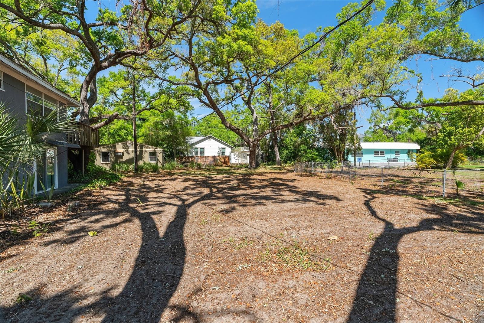 308 President St Property Photo 4