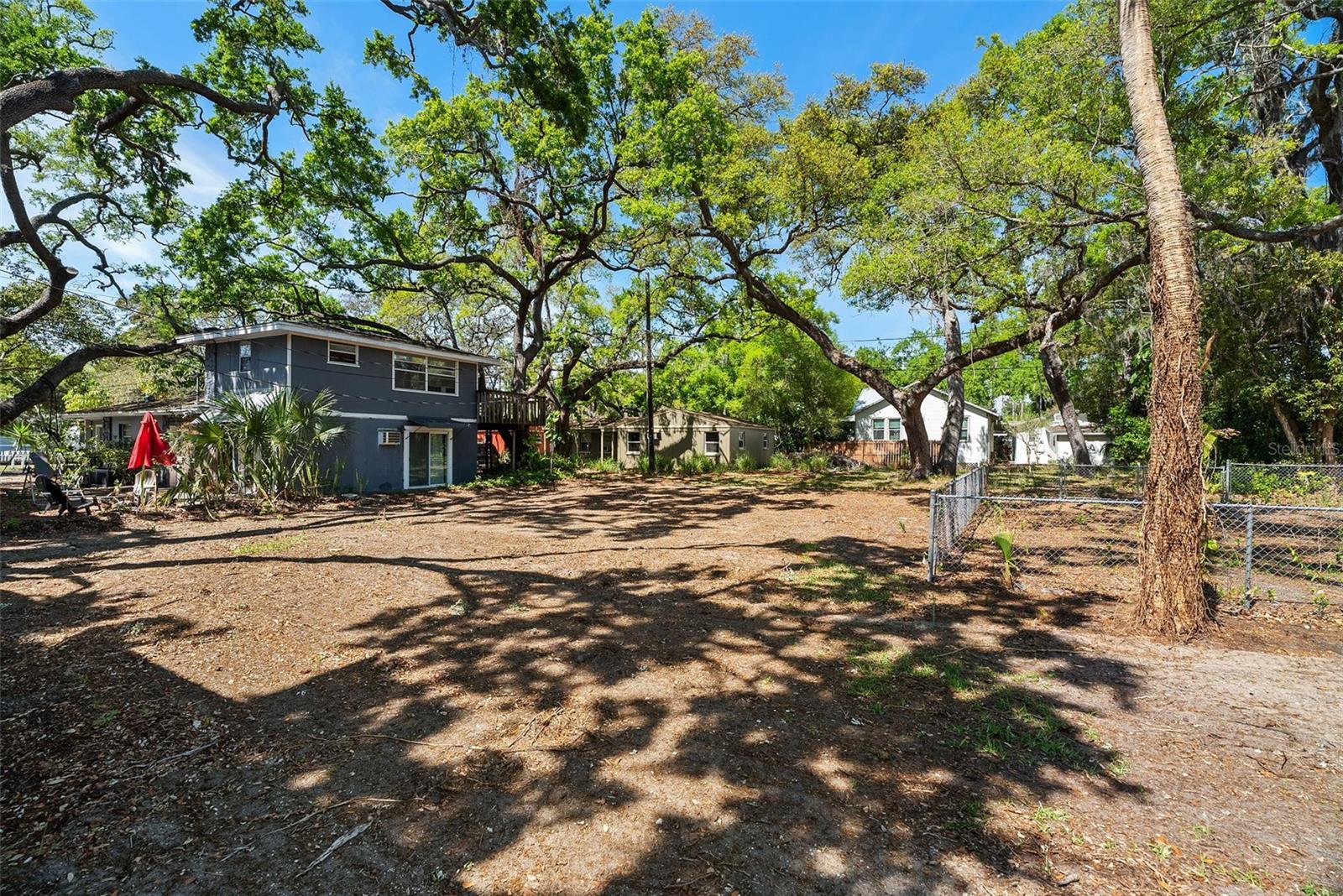308 President St Property Photo 9