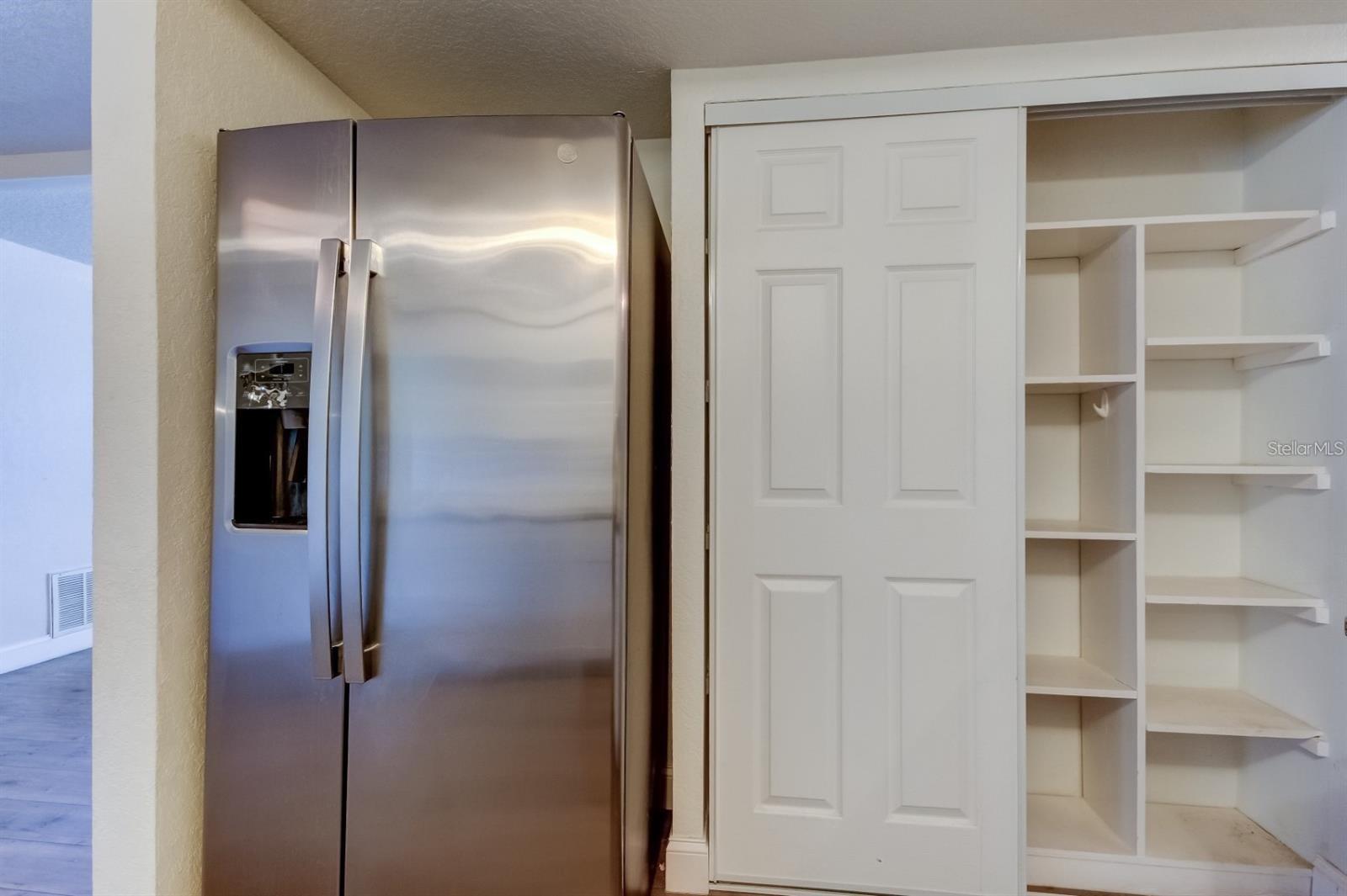 7144 Fairfax Dr Property Photo 20