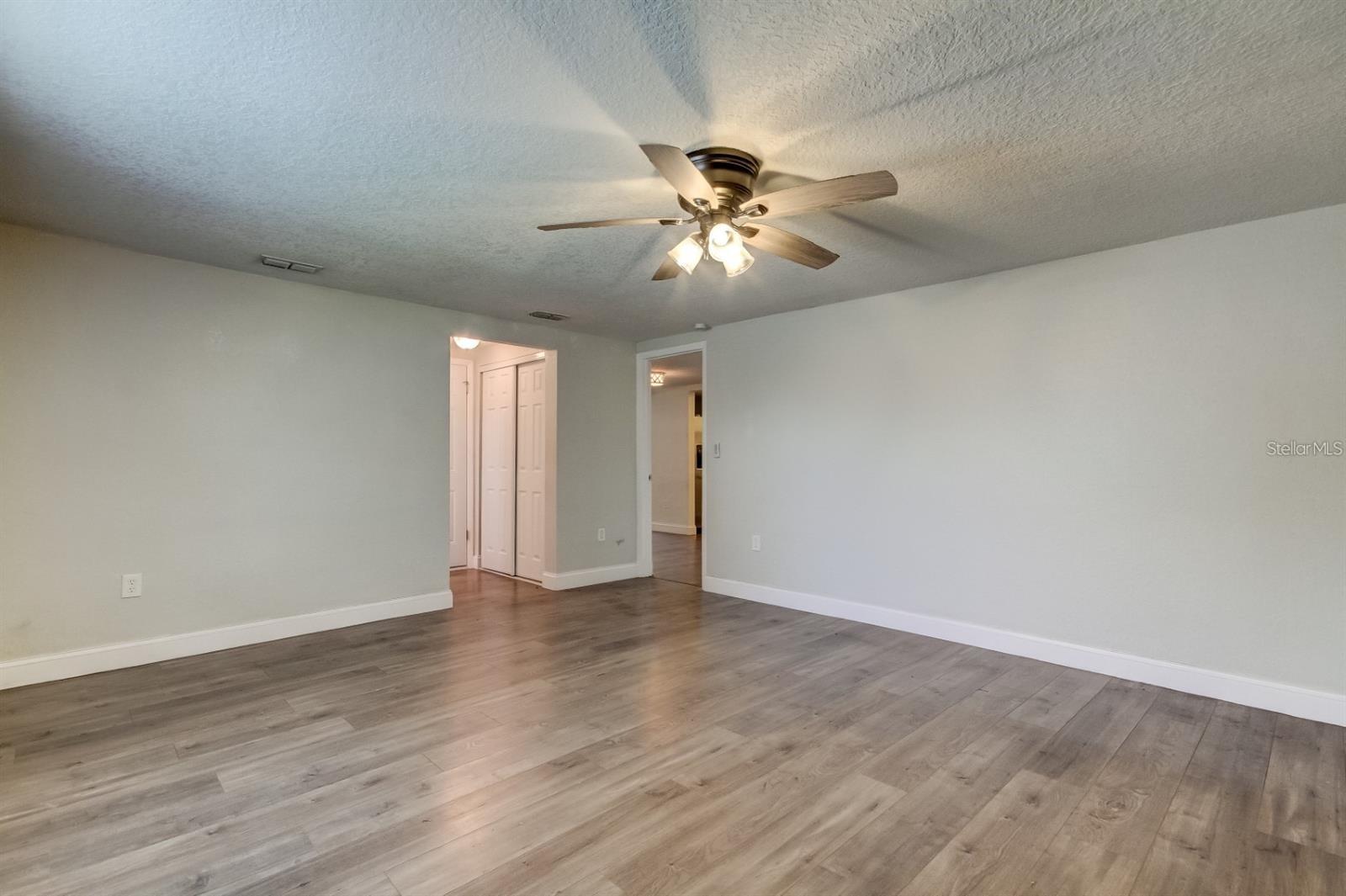 7144 Fairfax Dr Property Photo 23
