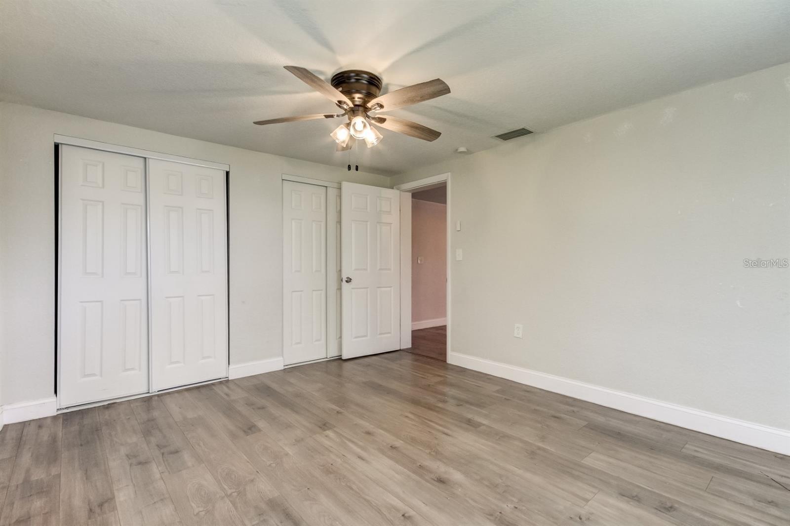 7144 Fairfax Dr Property Photo 30